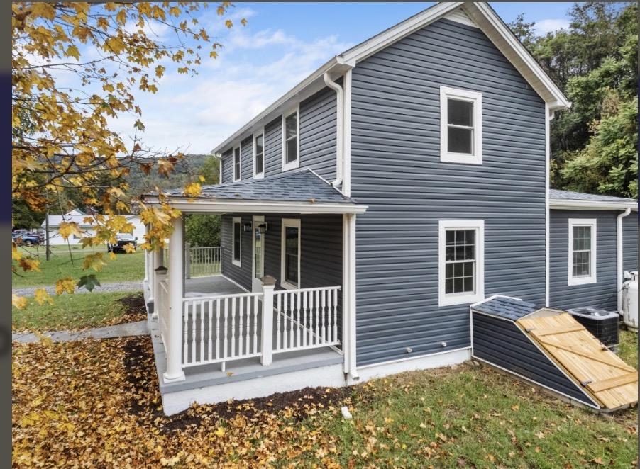4772 Calloway Street Elliston VA 24087