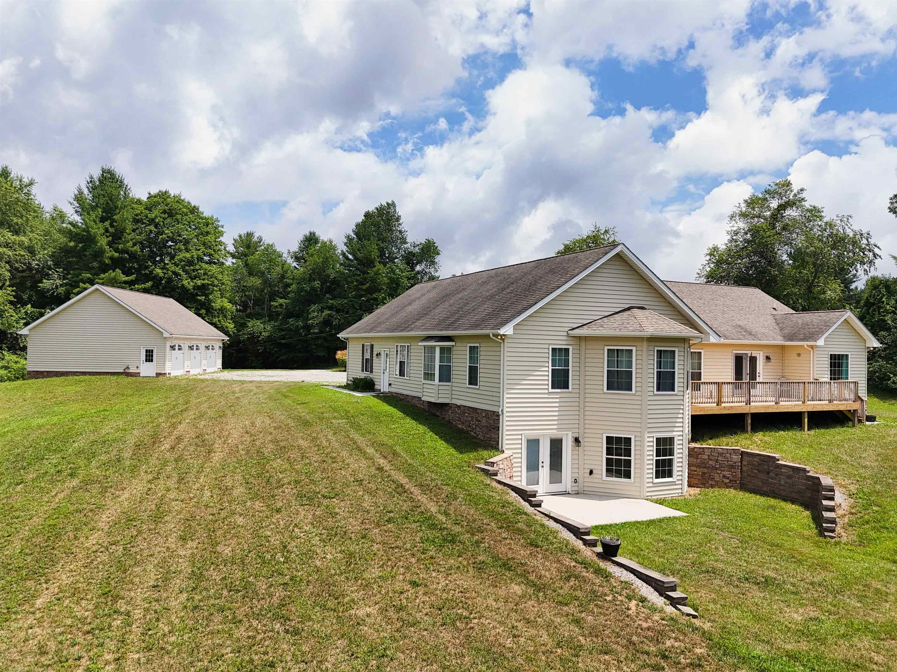 322 Timberline Road SE Copper Hill VA 24079