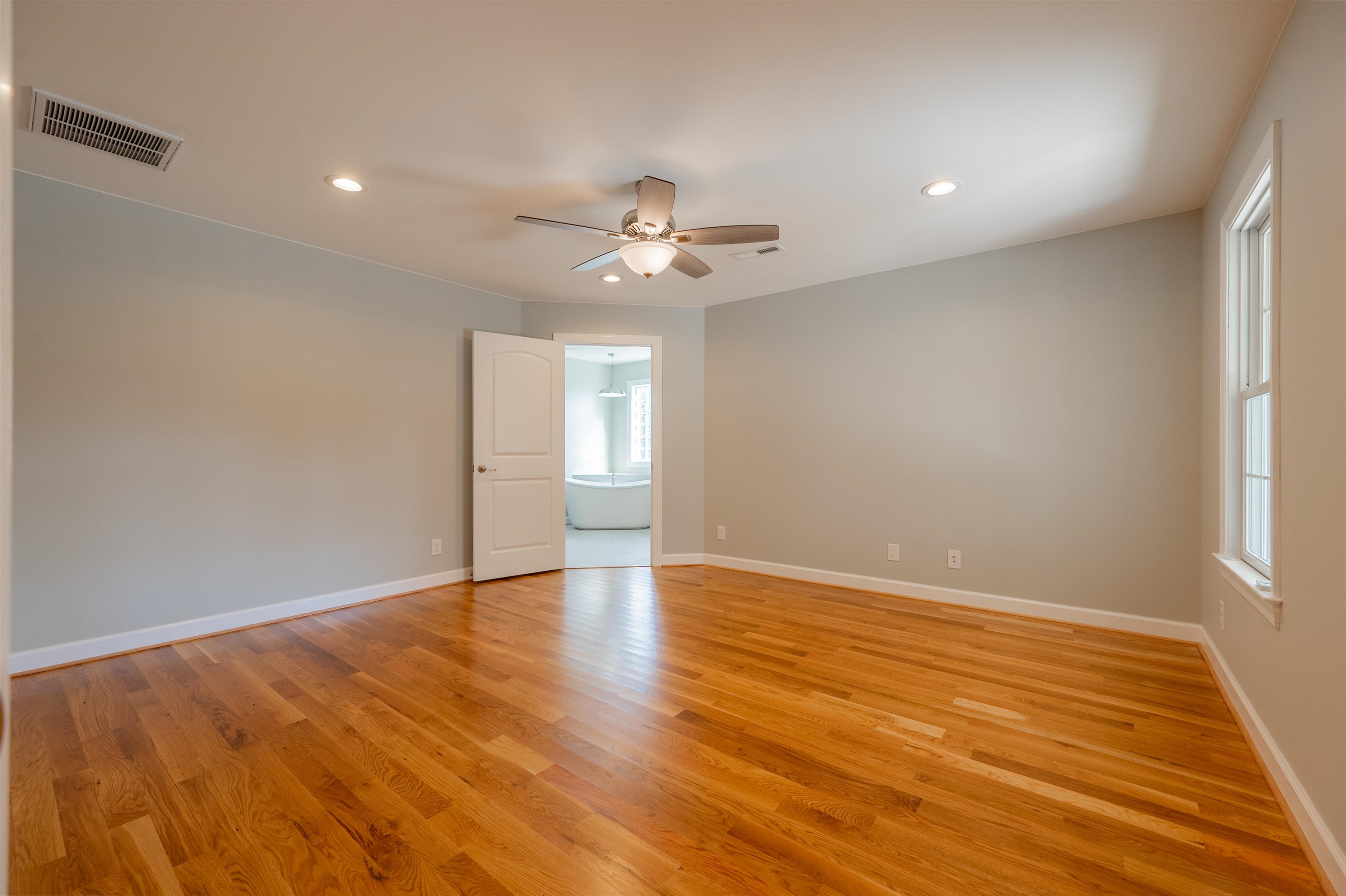 235 College Park Drive Wytheville VA 24382