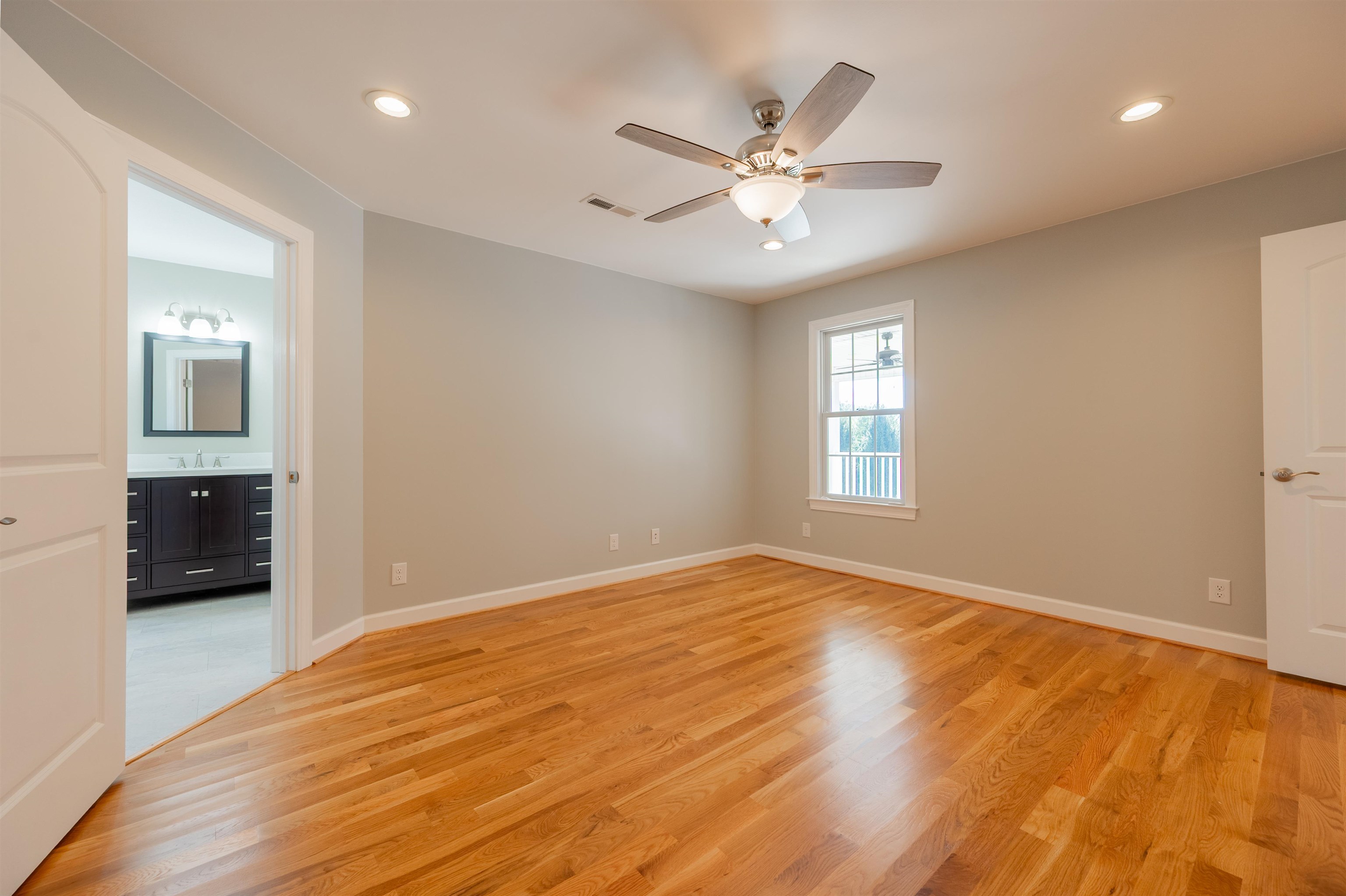 235 College Park Drive Wytheville VA 24382