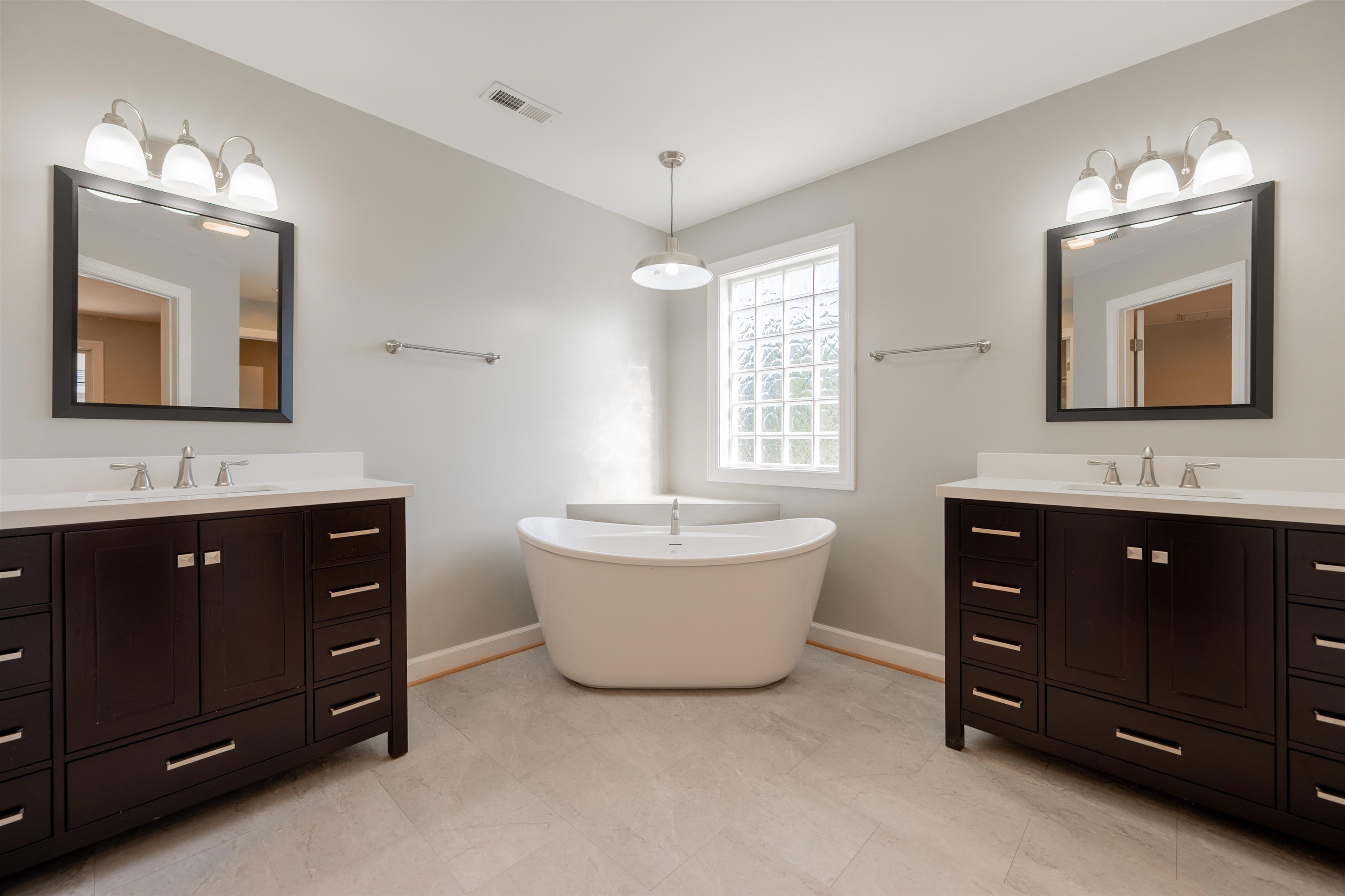 235 College Park Drive Wytheville VA 24382