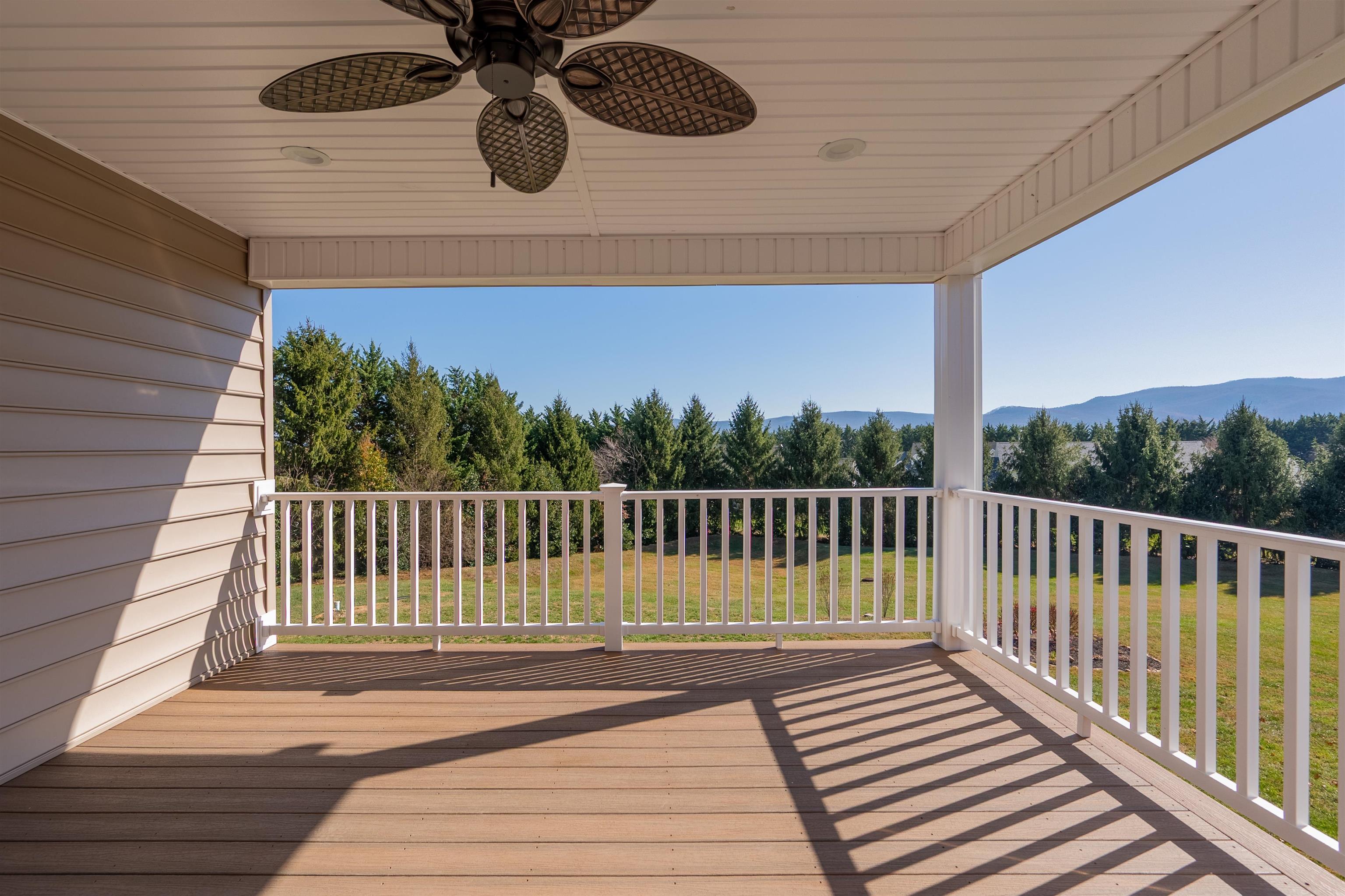 235 College Park Drive Wytheville VA 24382