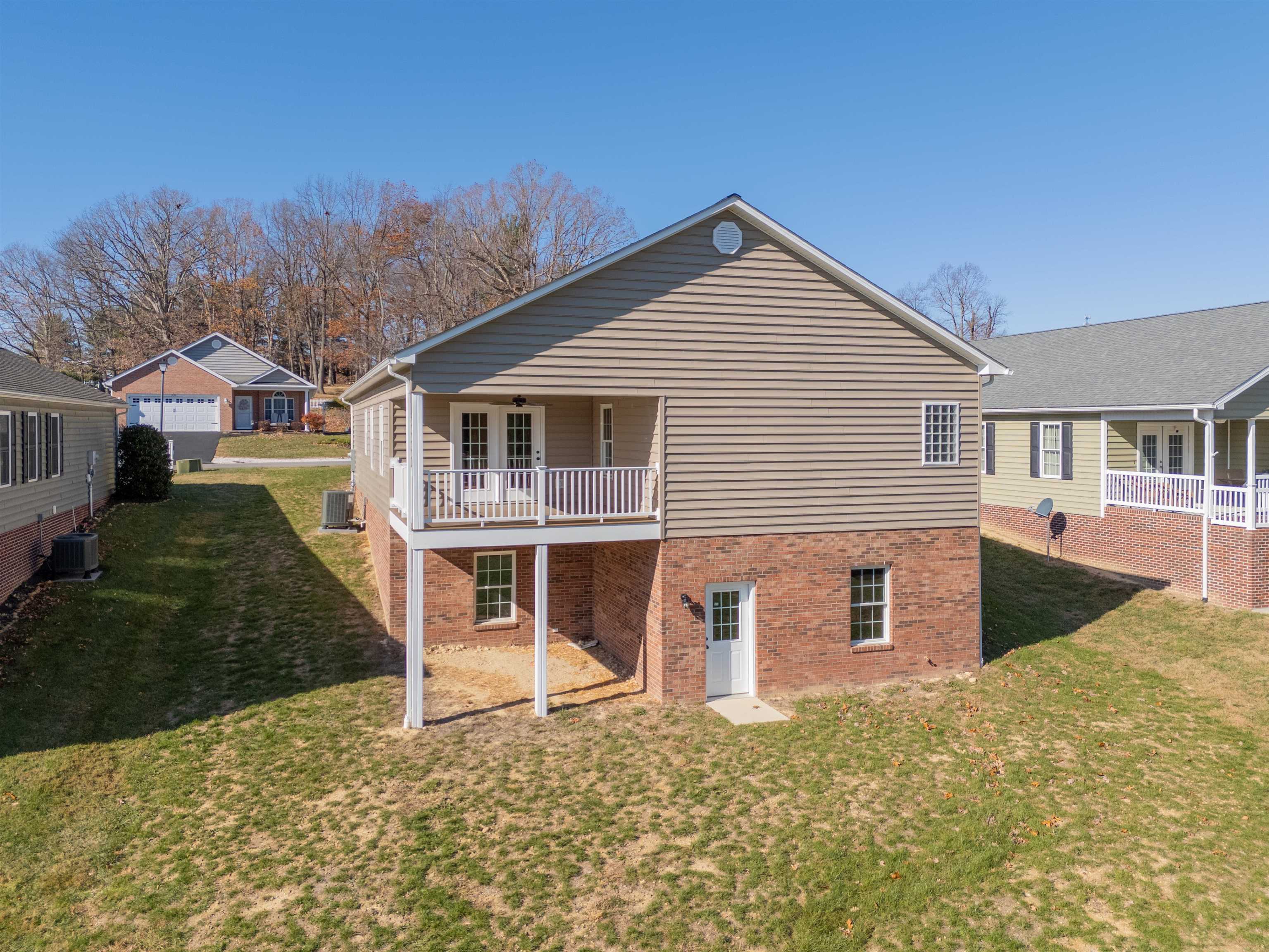 235 College Park Drive Wytheville VA 24382