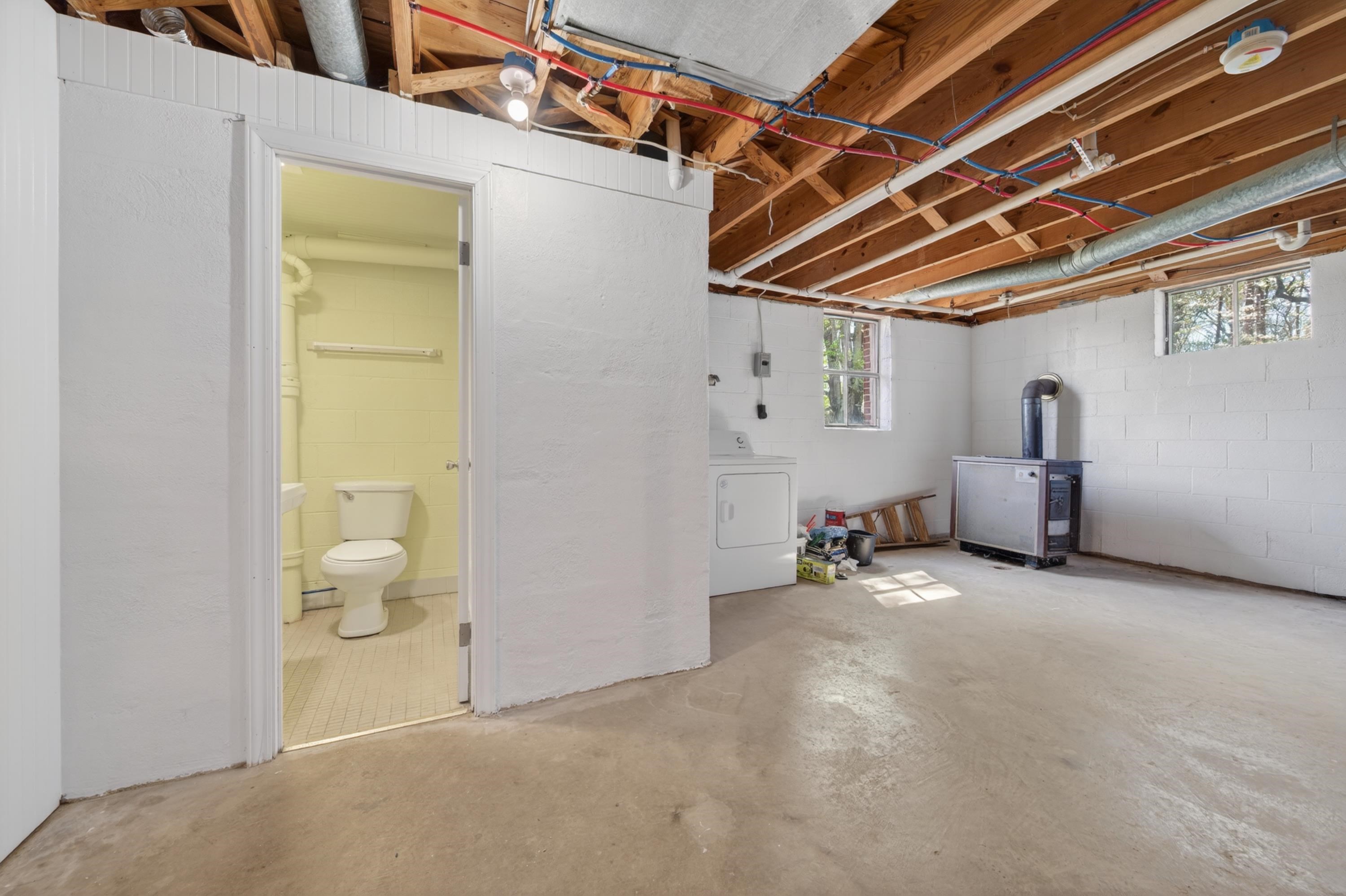 203 Nira Street Floyd VA 24091