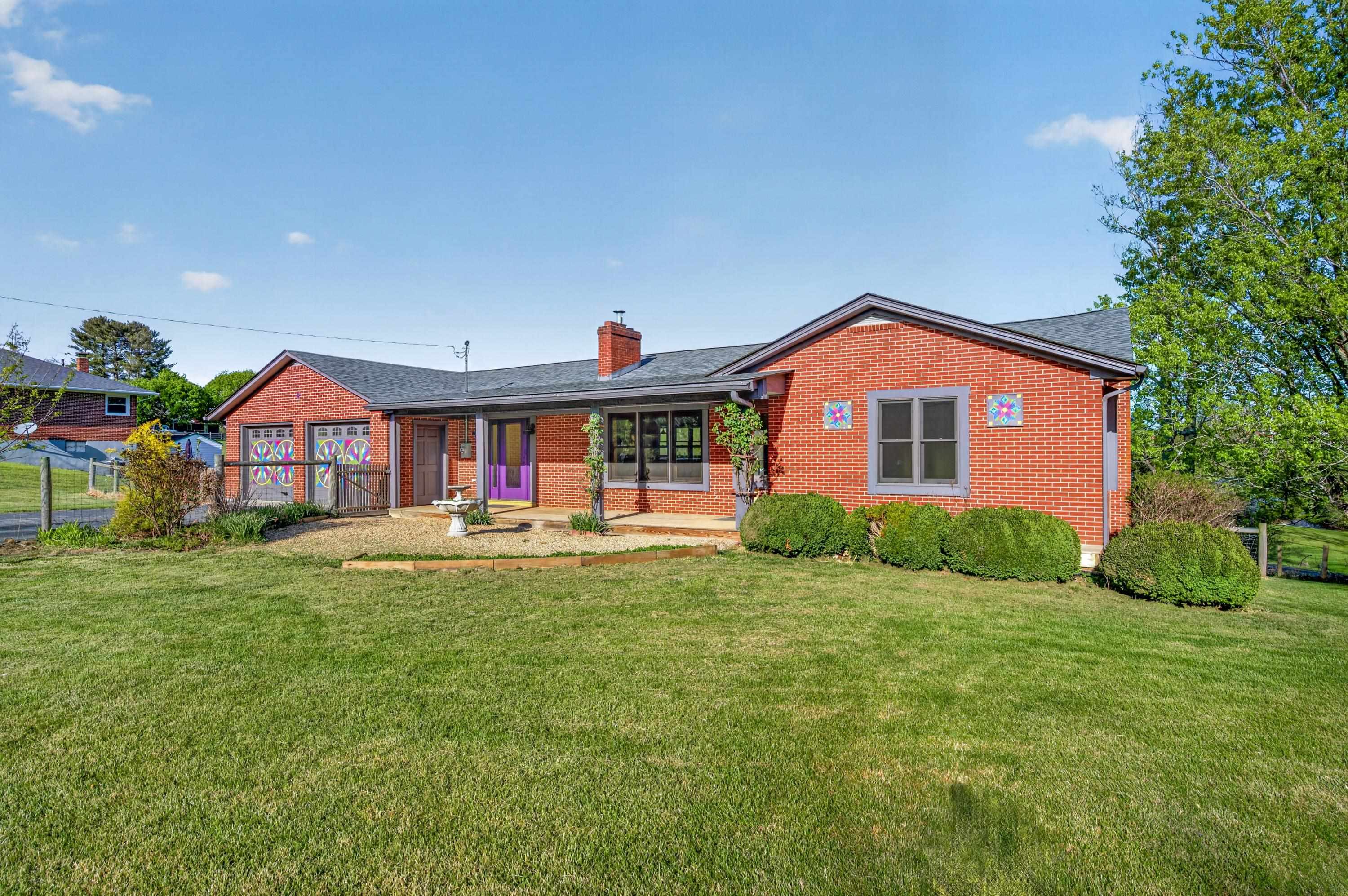 203 Nira Street Floyd VA 24091