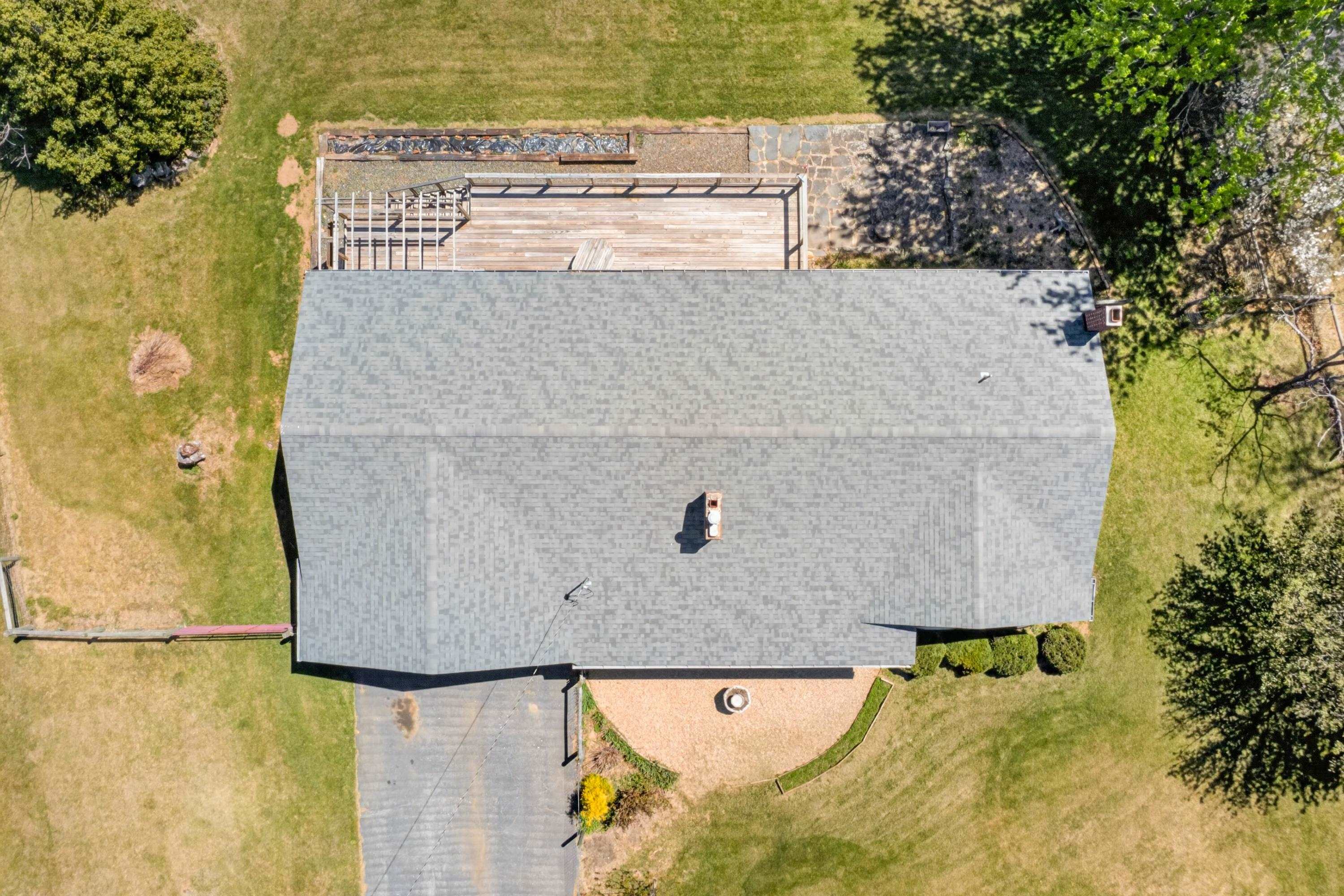203 Nira Street Floyd VA 24091