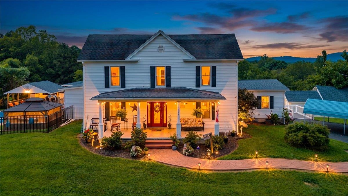 1150 Drewrys Hill Road Vinton VA 24179