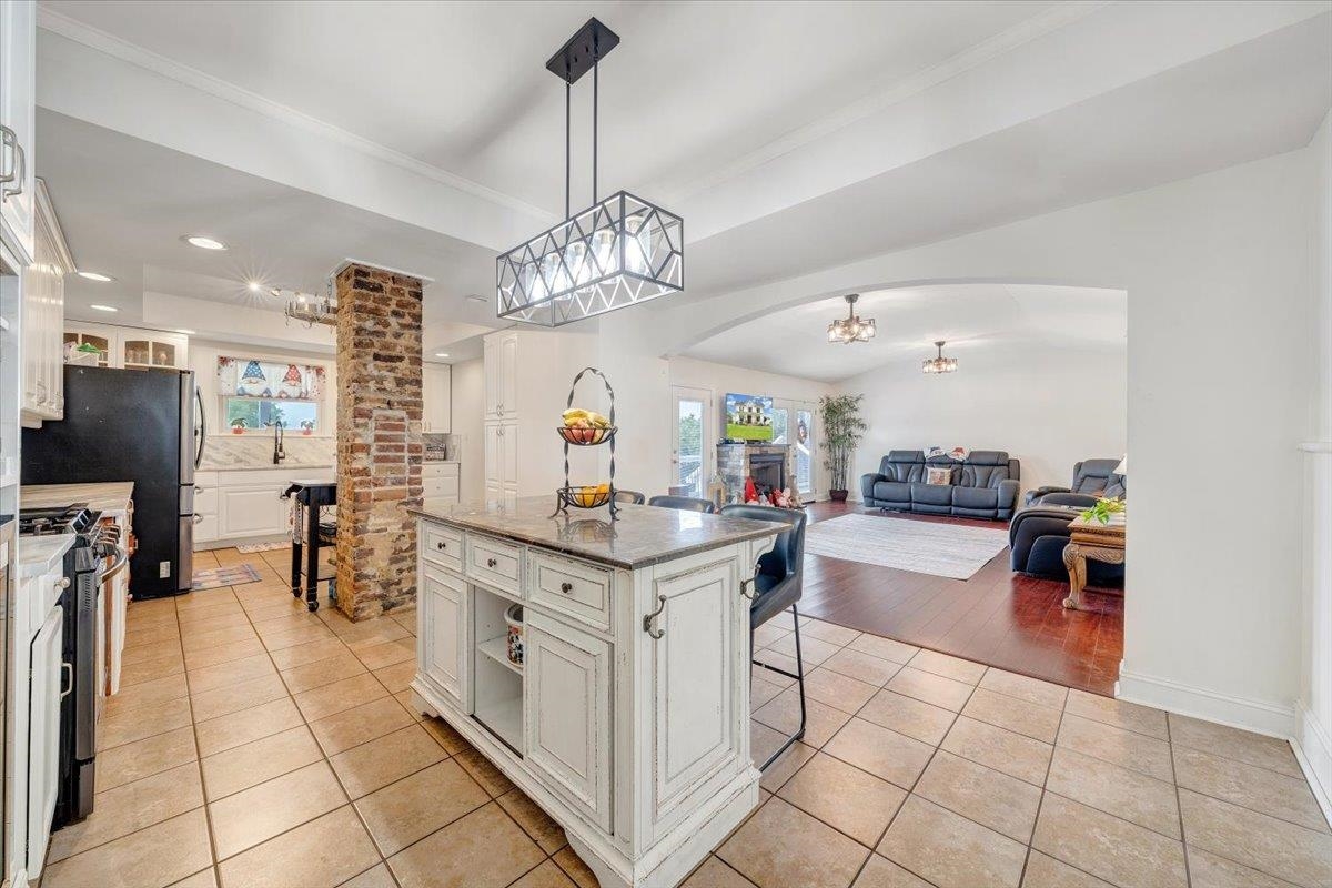 1150 Drewrys Hill Road Vinton VA 24179