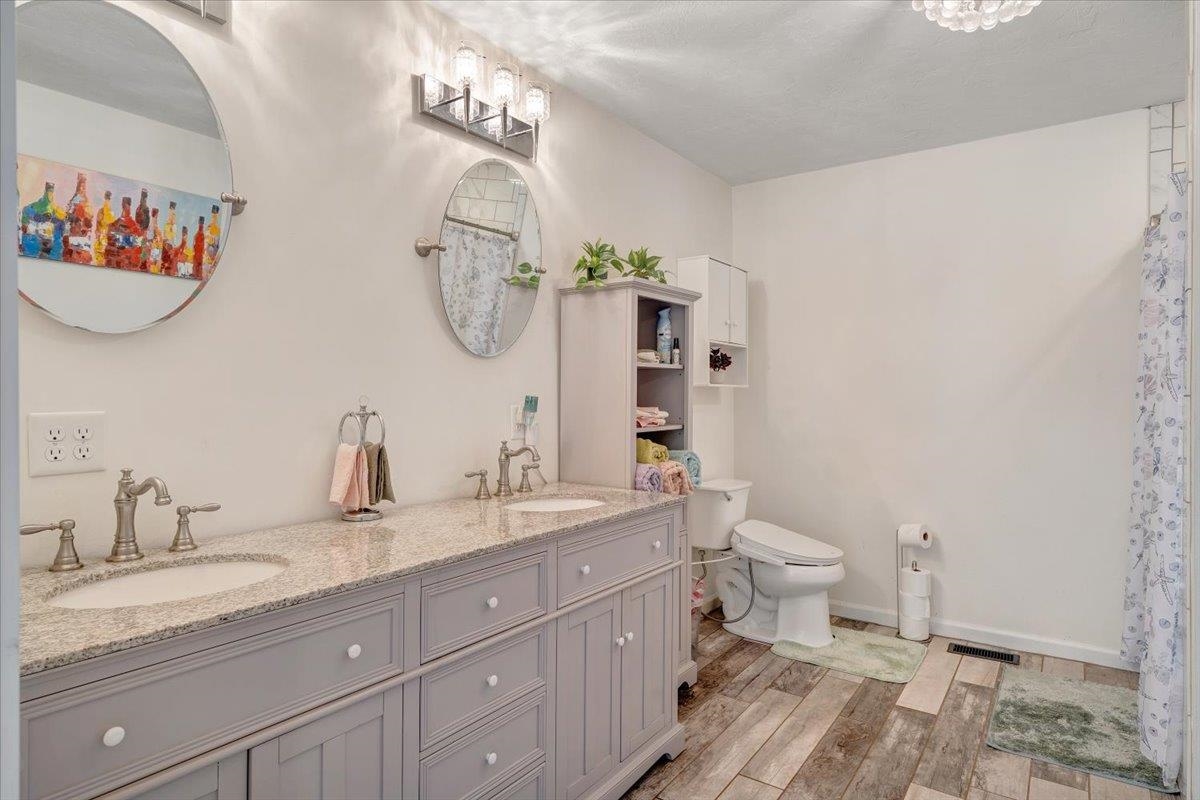 1150 Drewrys Hill Road Vinton VA 24179