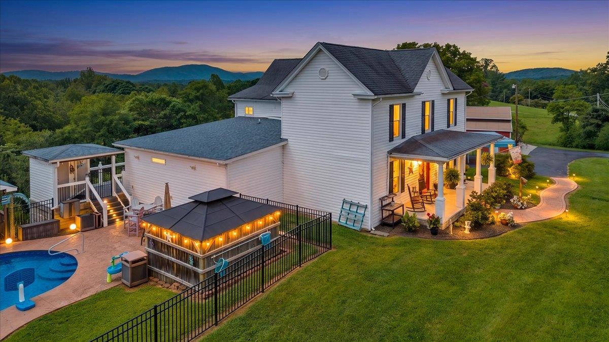 1150 Drewrys Hill Road Vinton VA 24179