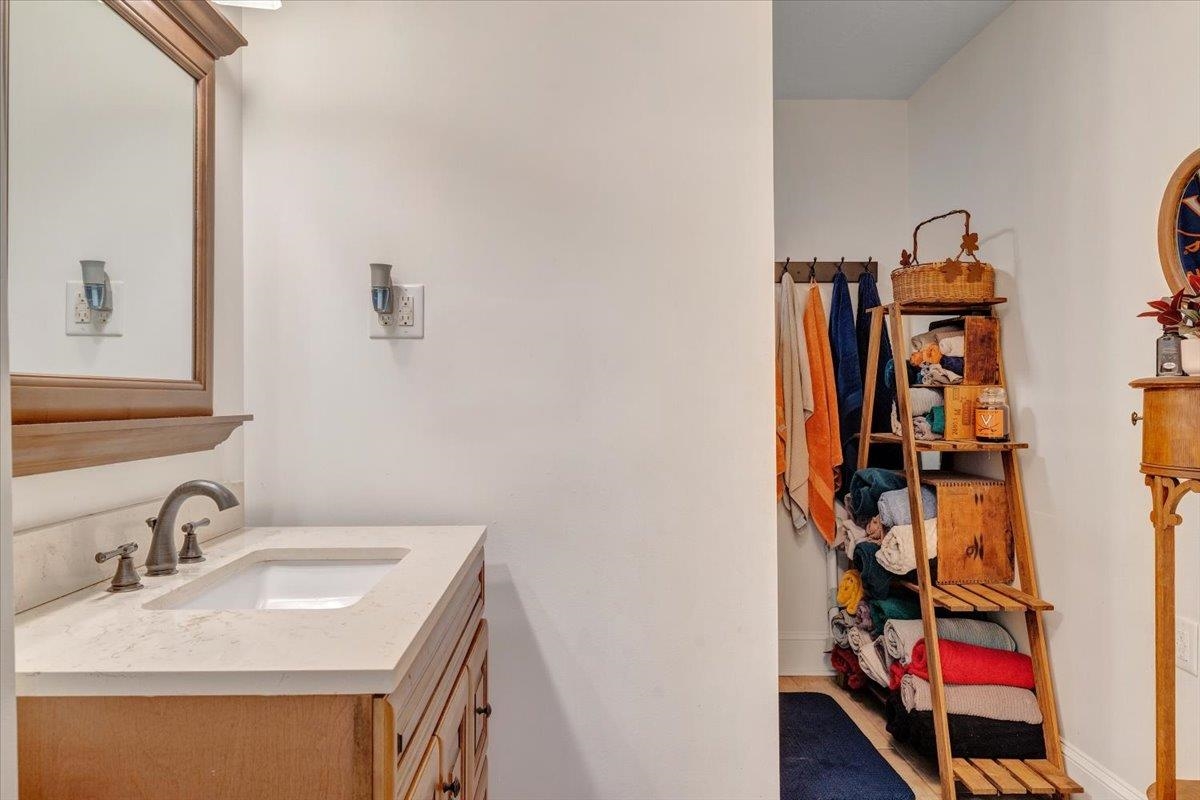 1150 Drewrys Hill Road Vinton VA 24179