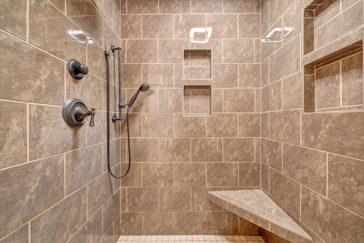 1150 Drewrys Hill Road Vinton VA 24179