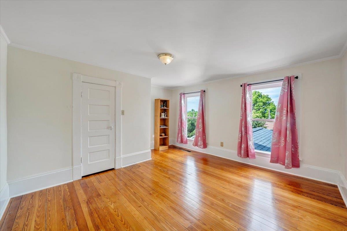 1150 Drewrys Hill Road Vinton VA 24179