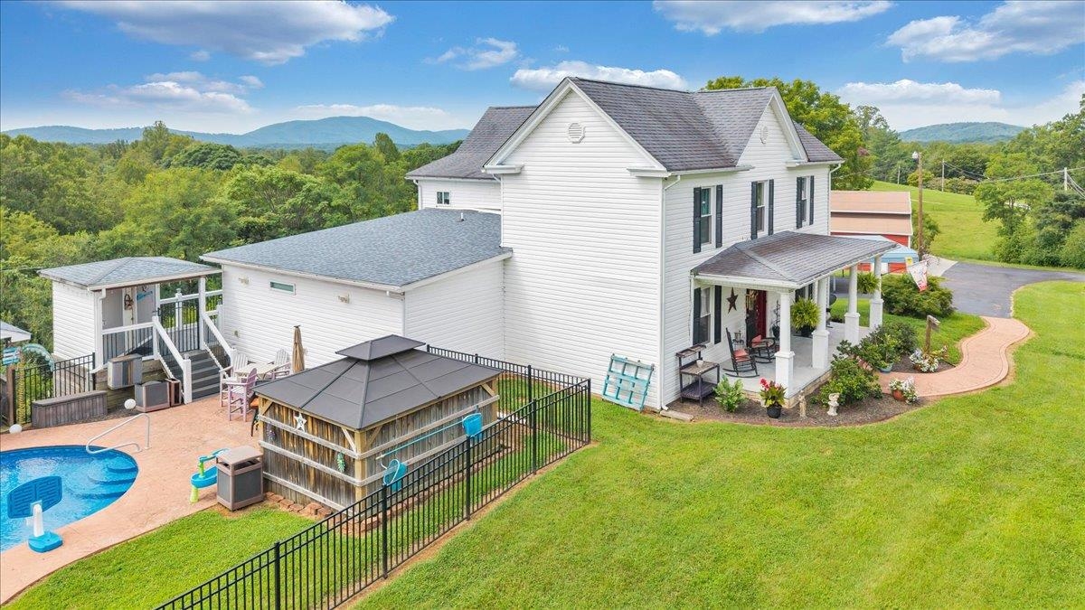 1150 Drewrys Hill Road Vinton VA 24179