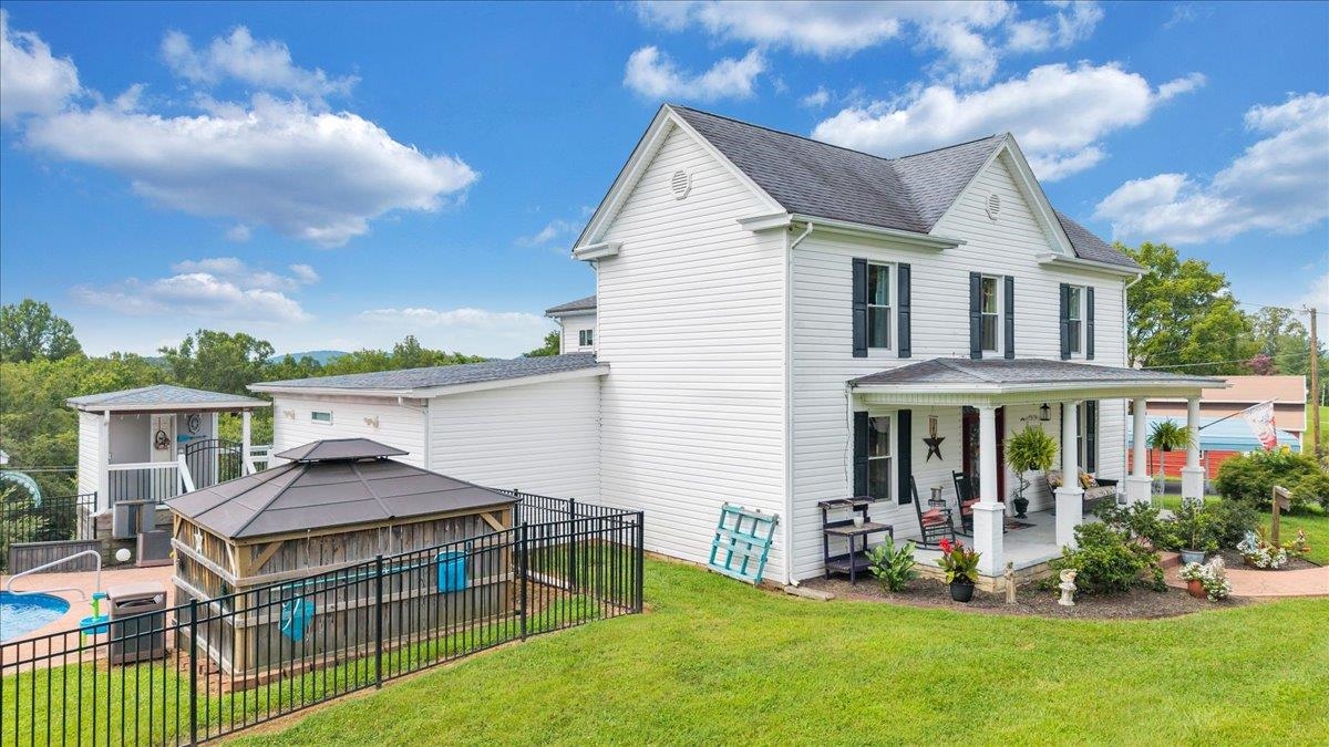 1150 Drewrys Hill Road Vinton VA 24179