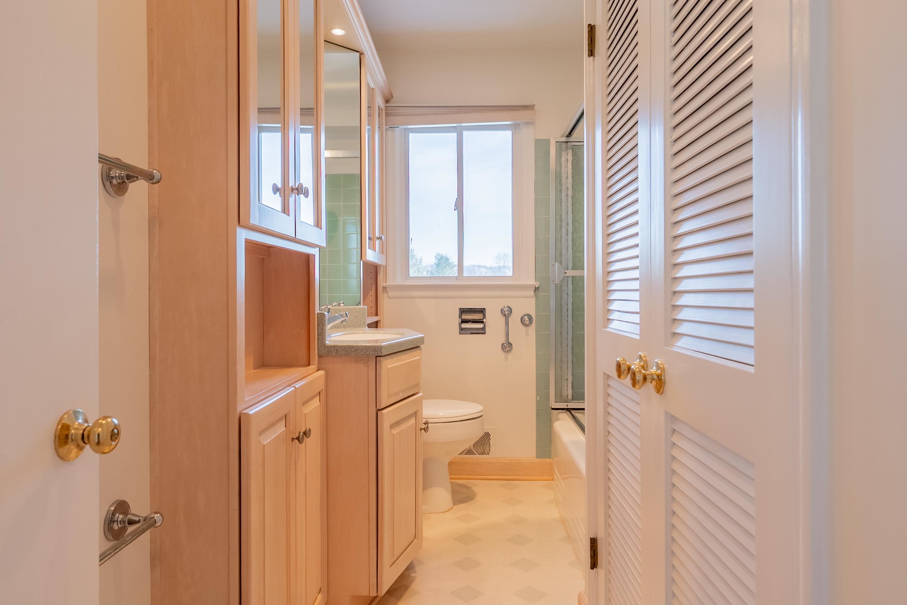 1209 Highland Circle Blacksburg VA 24060