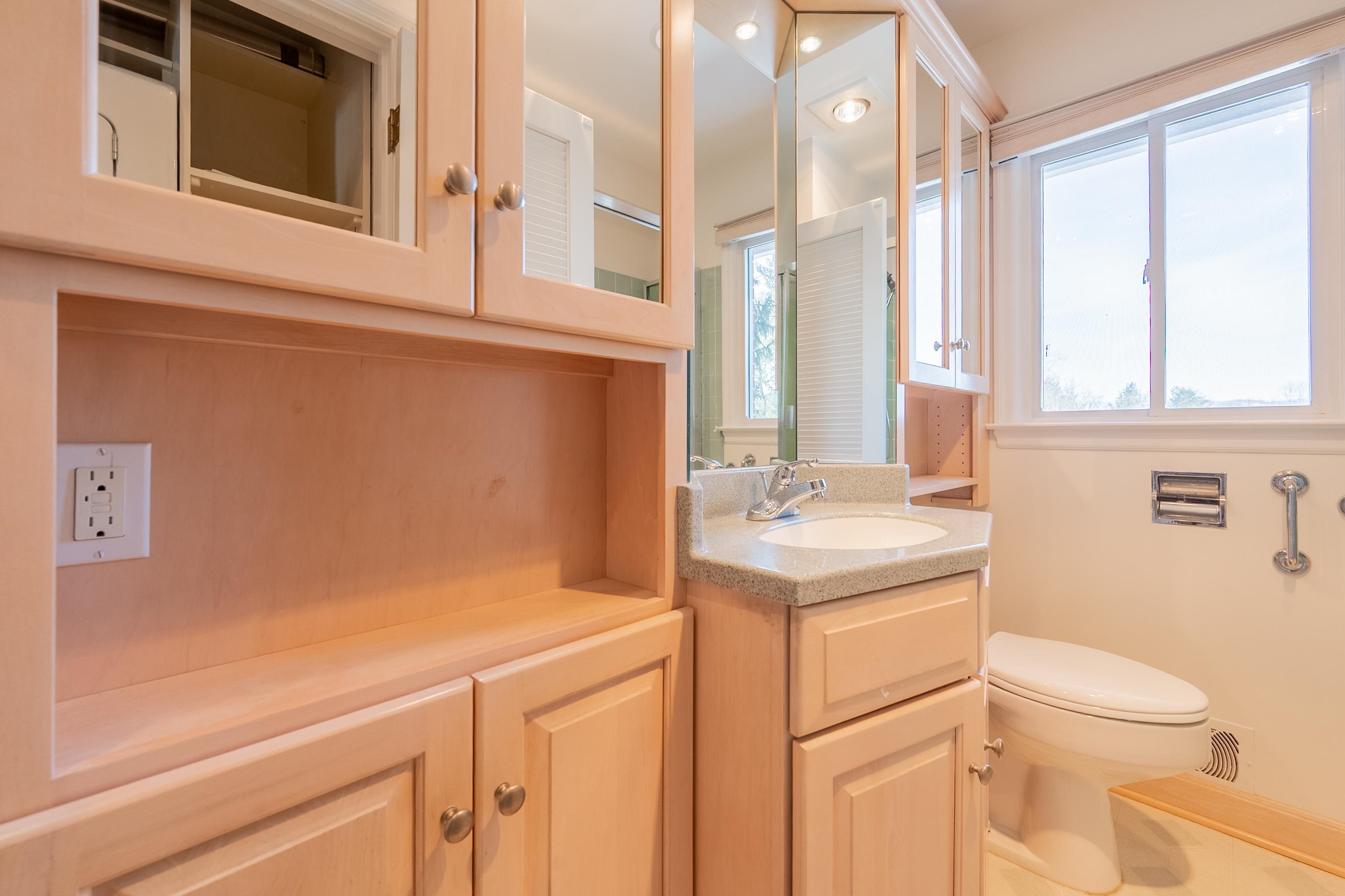 1209 Highland Circle Blacksburg VA 24060