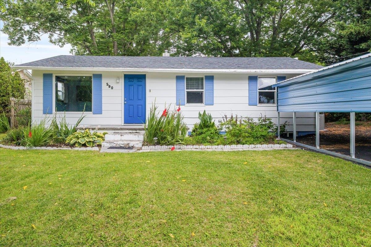 590 Agee Street Christiansburg VA 24073