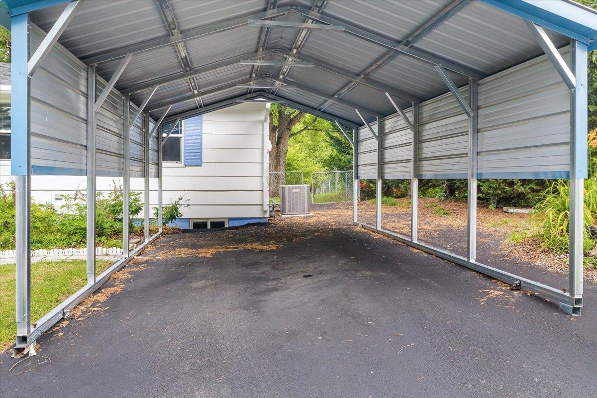 590 Agee Street Christiansburg VA 24073
