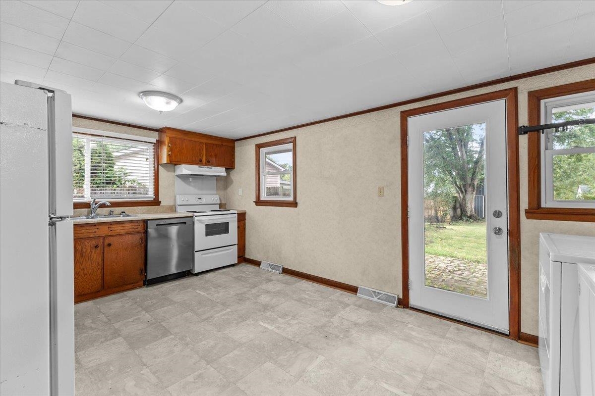 590 Agee Street Christiansburg VA 24073
