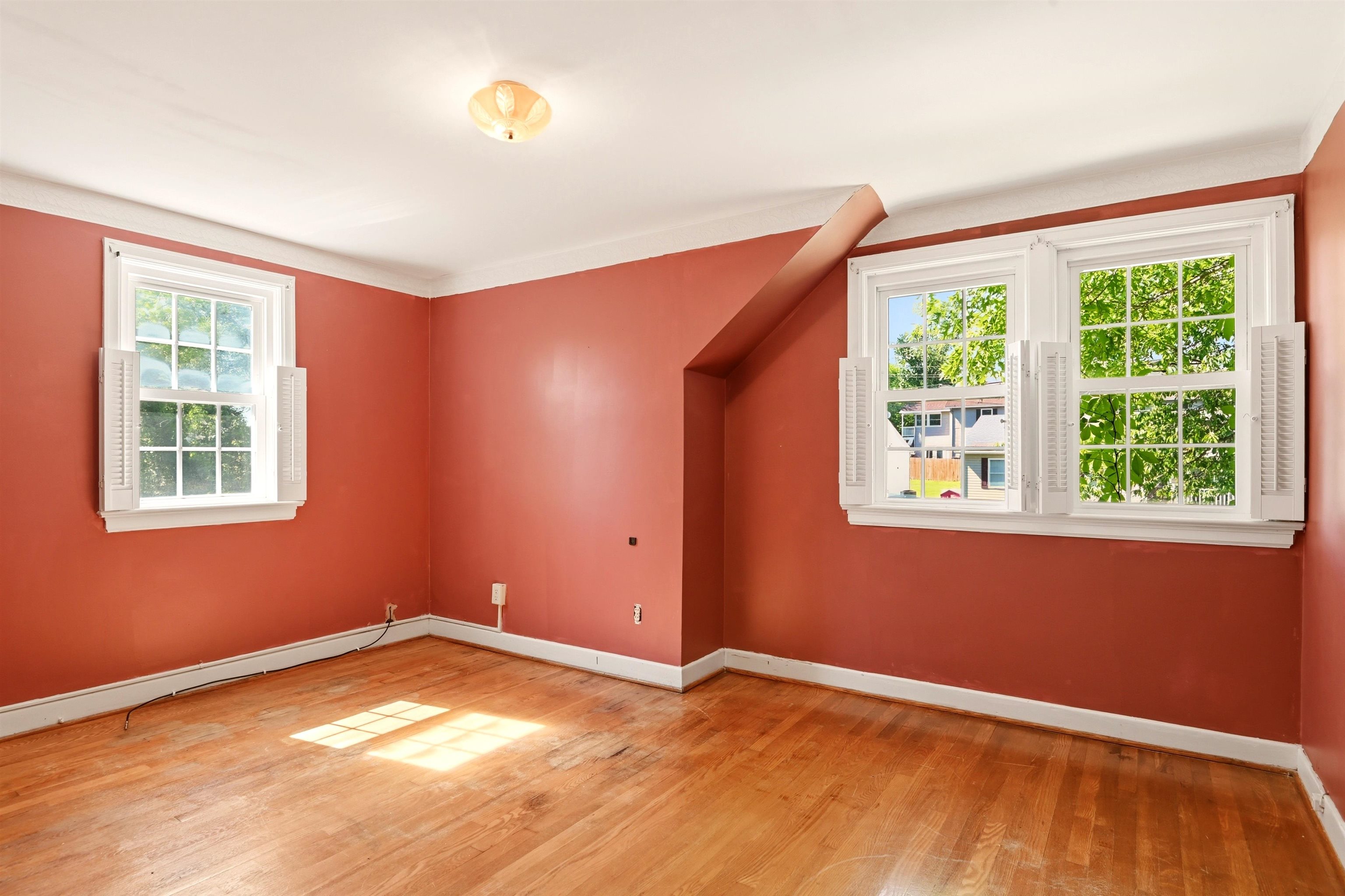 1921 Seventh Street Radford VA 24141
