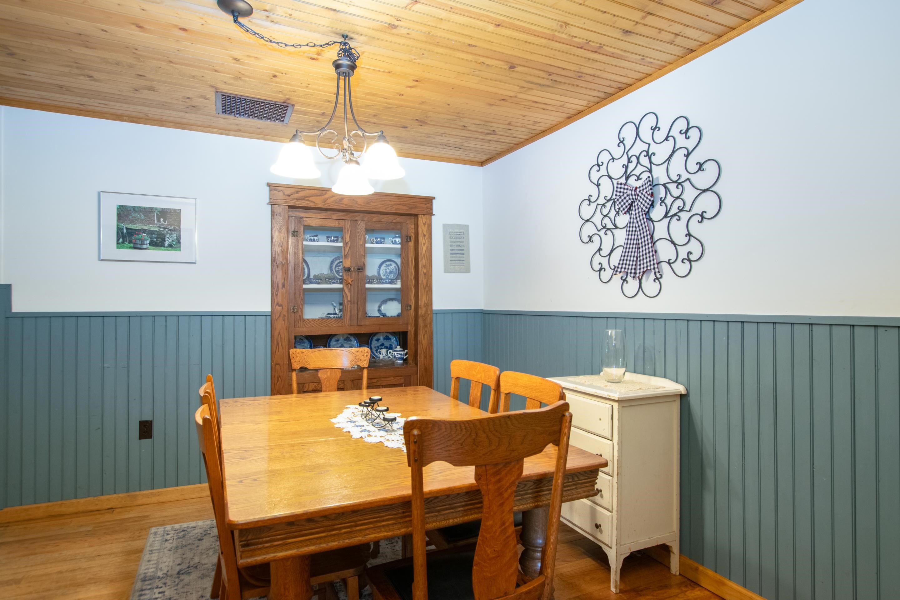 218 Chinquapin Avenue Rural Retreat VA 24368