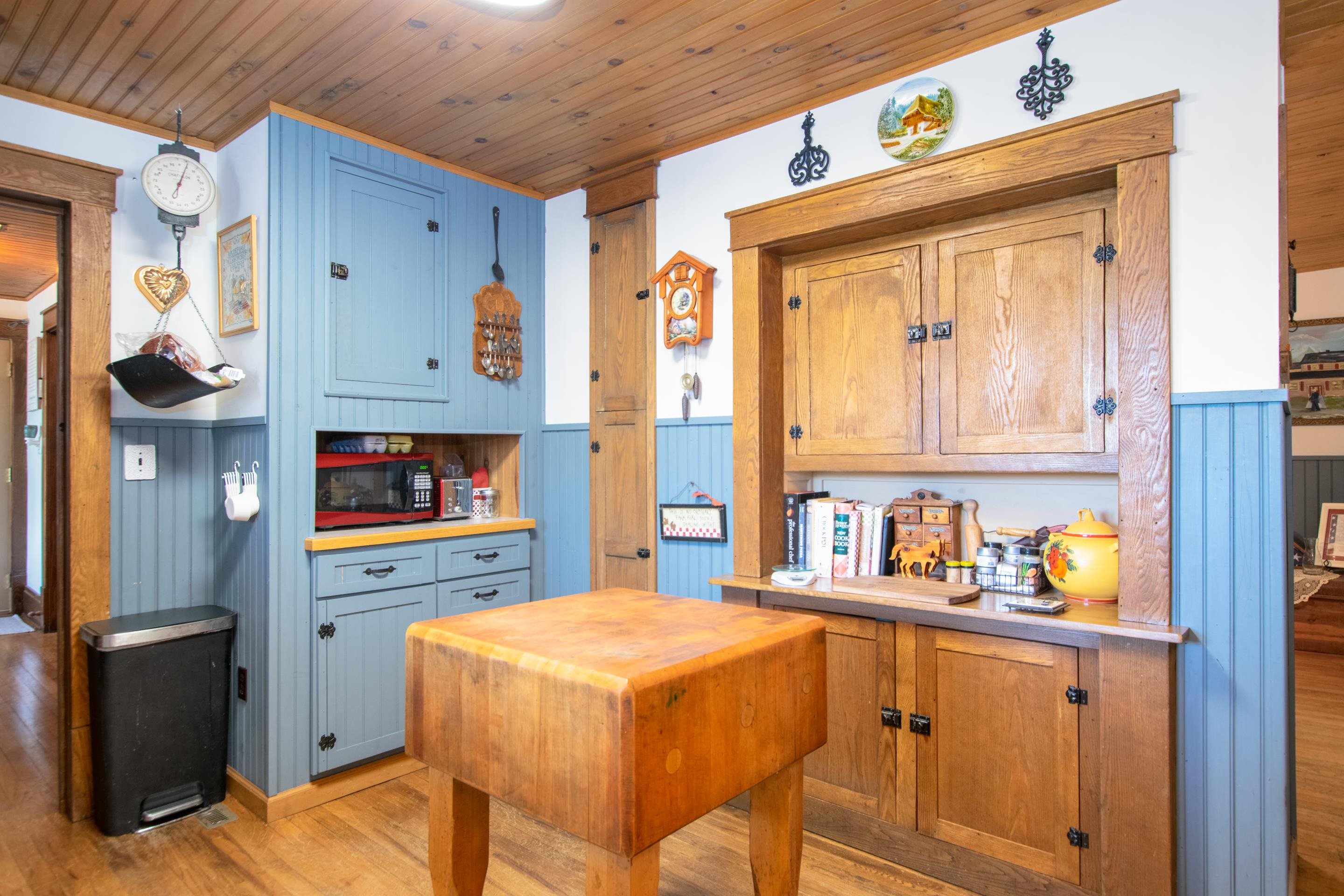 218 Chinquapin Avenue Rural Retreat VA 24368