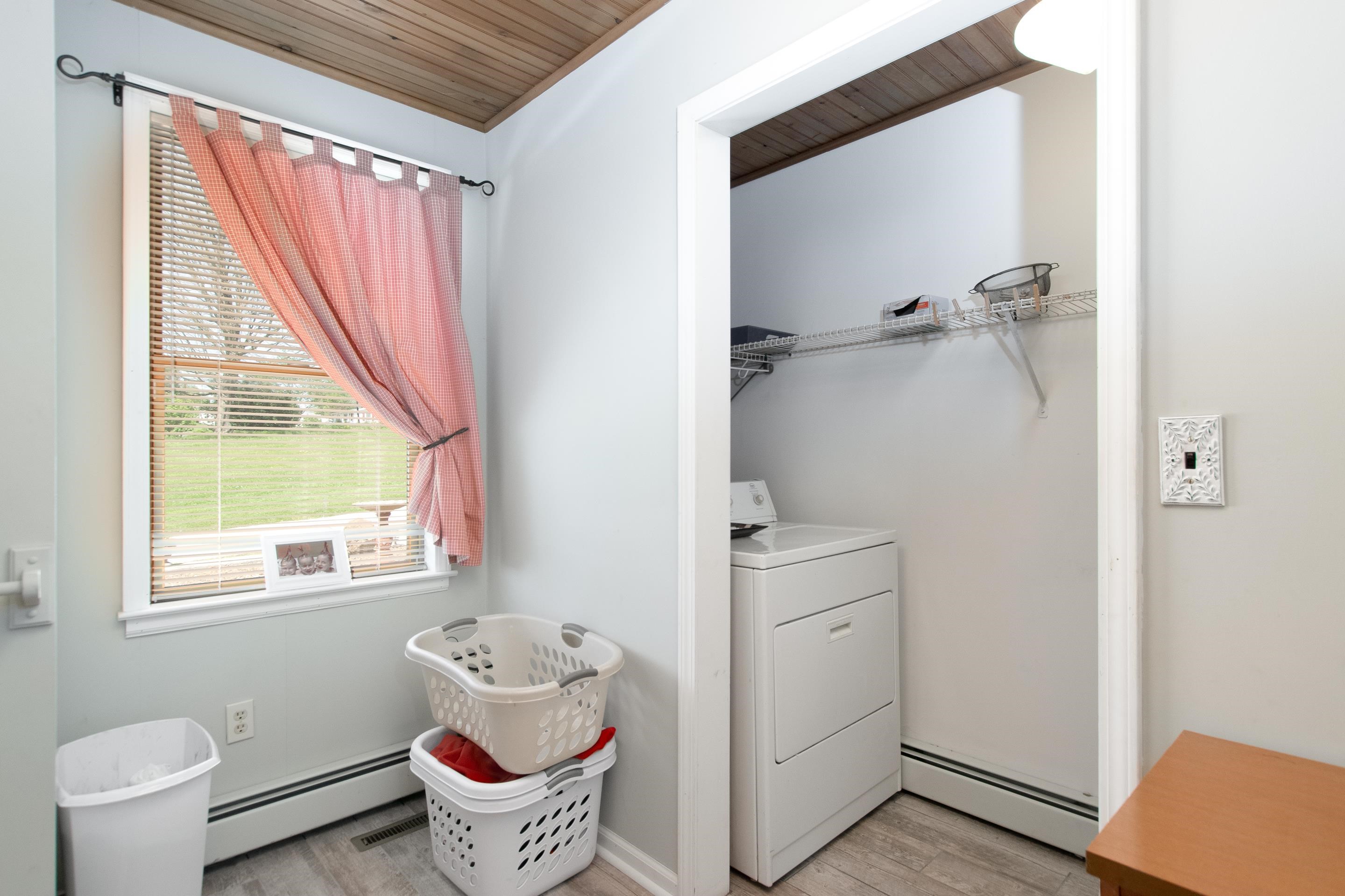 218 Chinquapin Avenue Rural Retreat VA 24368