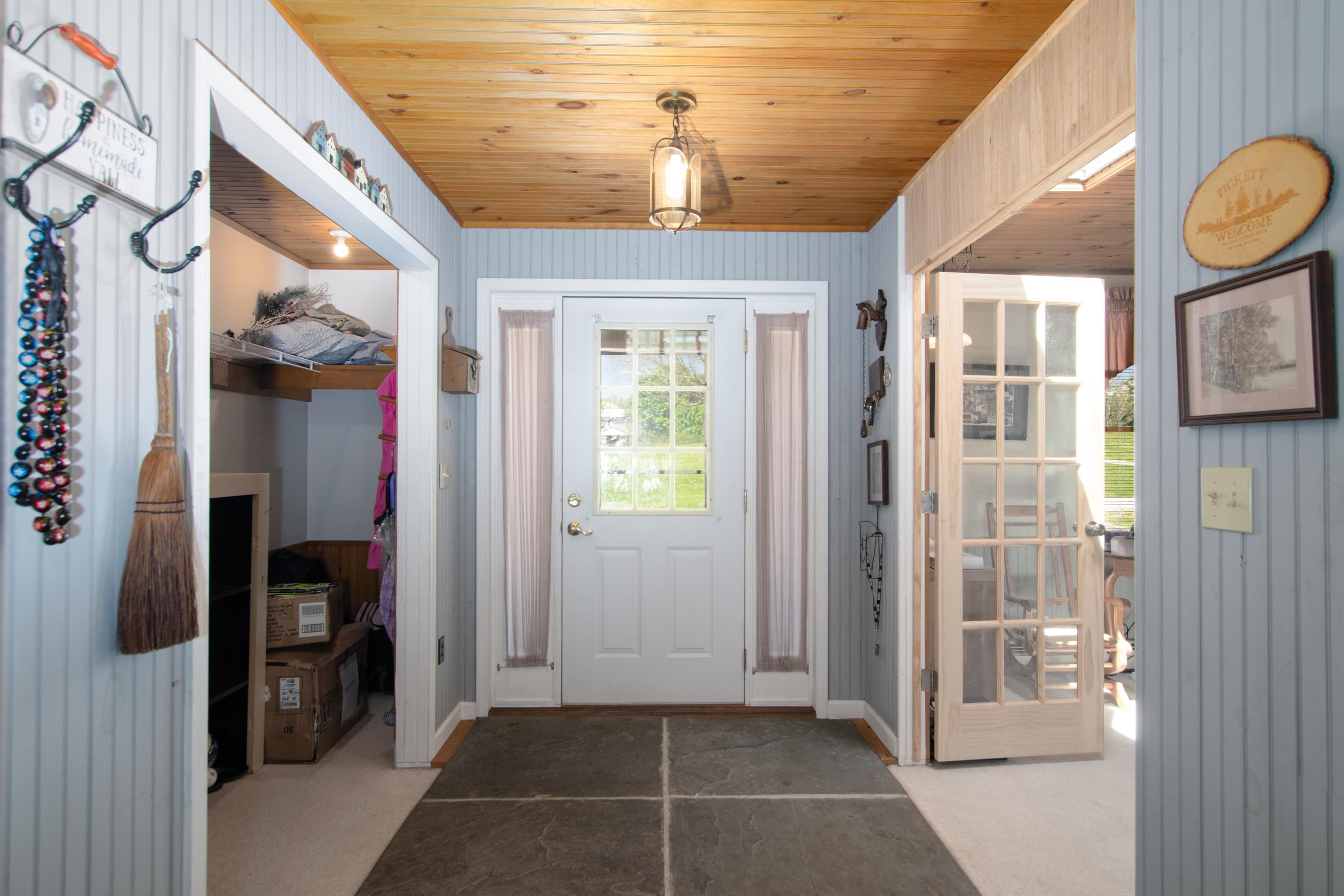 218 Chinquapin Avenue Rural Retreat VA 24368