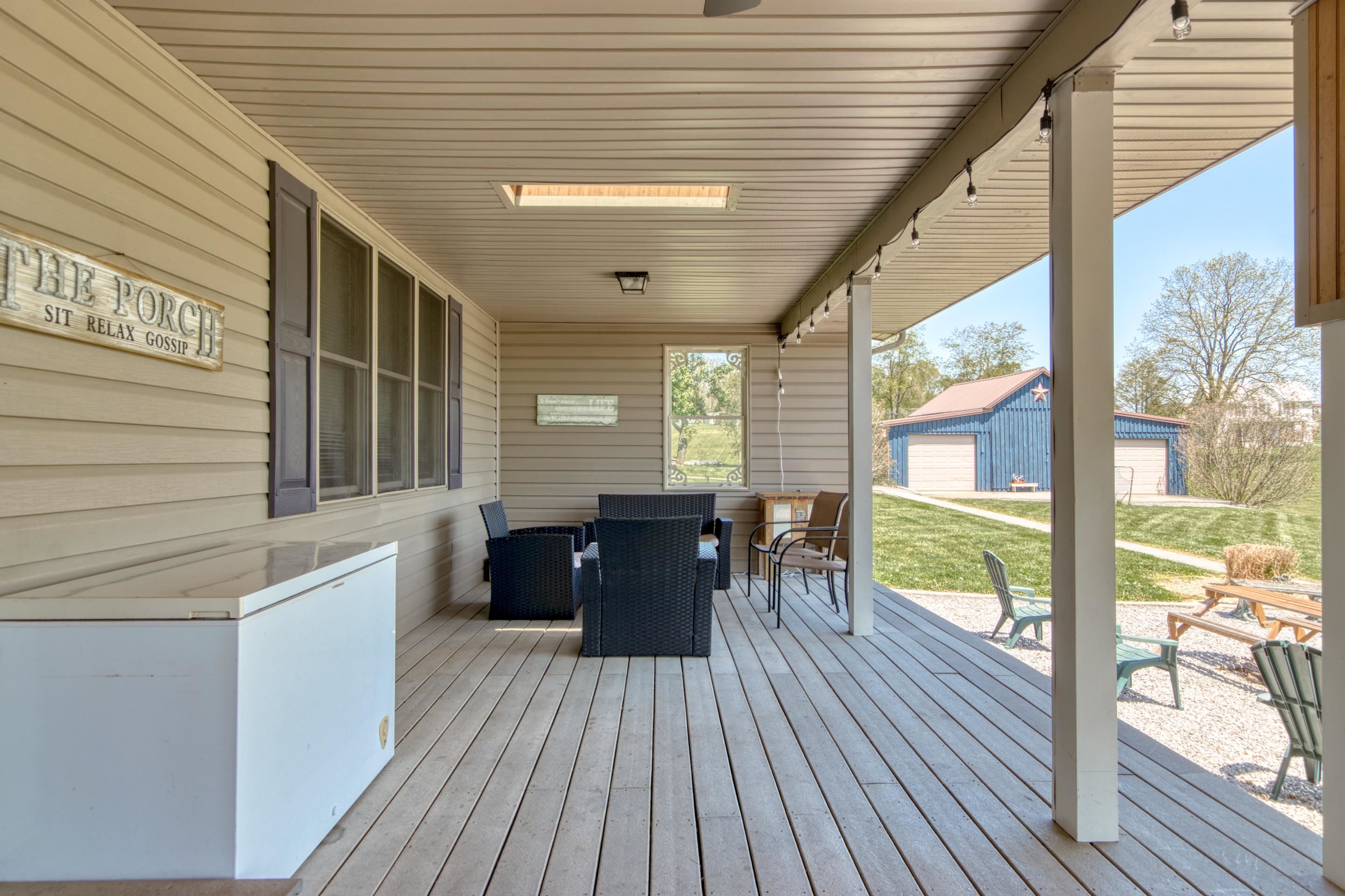 218 Chinquapin Avenue Rural Retreat VA 24368