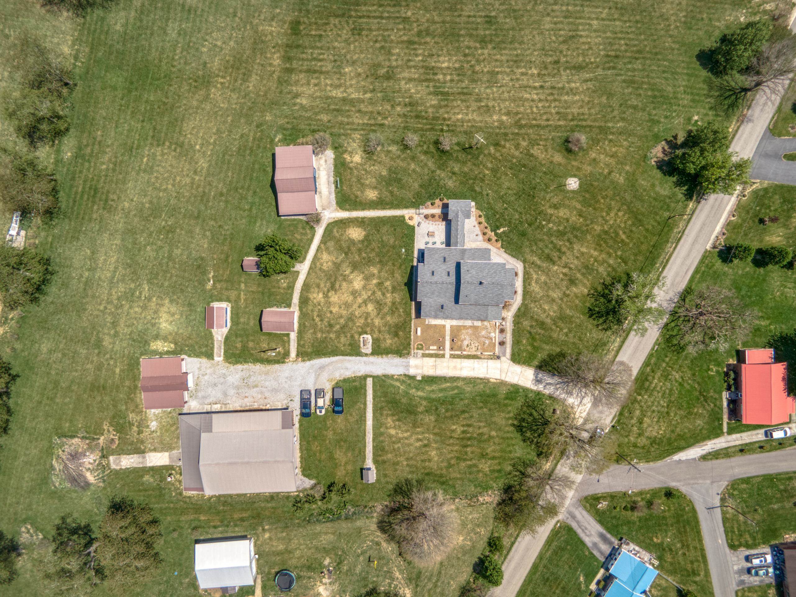 218 Chinquapin Avenue Rural Retreat VA 24368