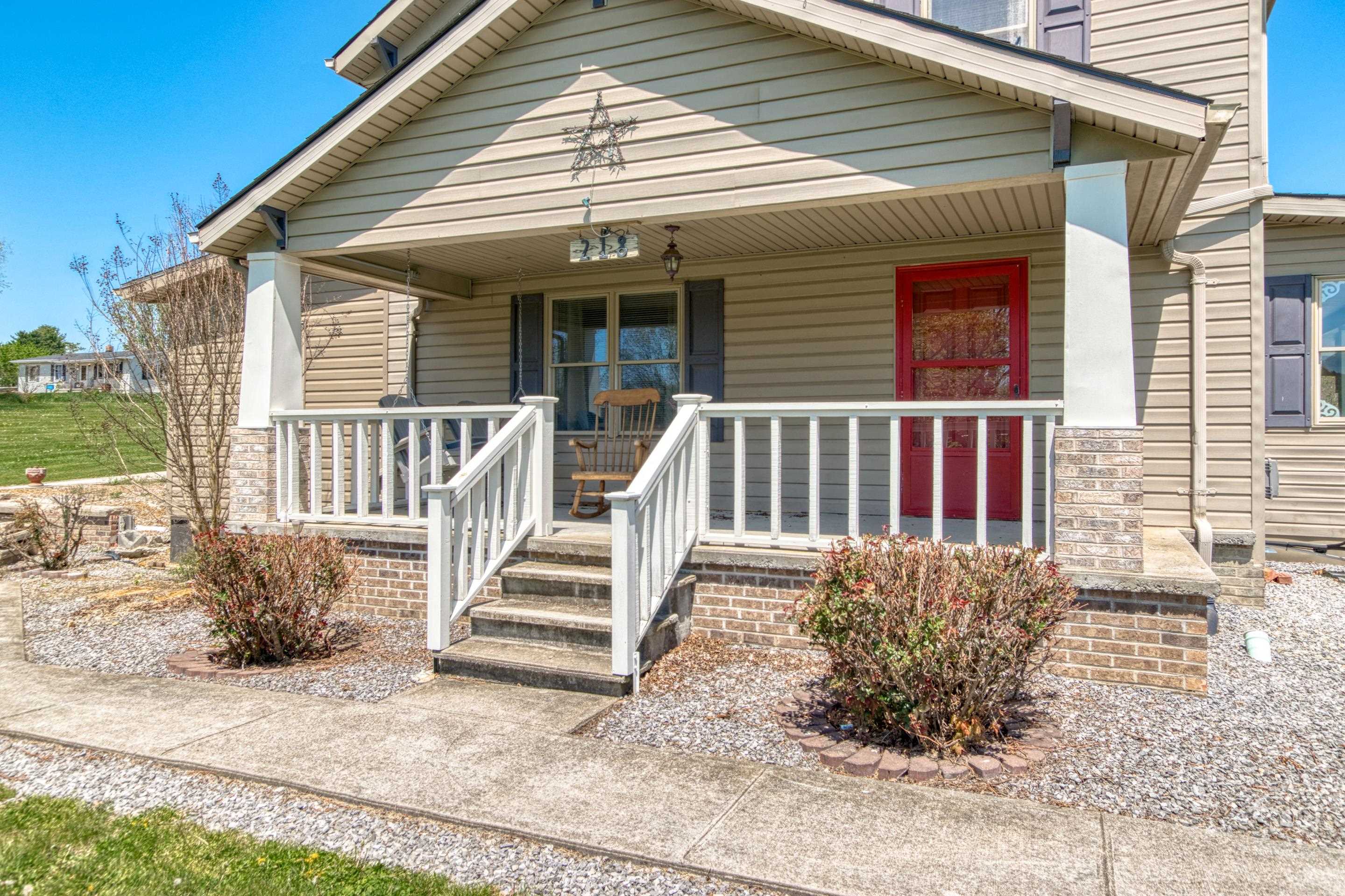 218 Chinquapin Avenue Rural Retreat VA 24368