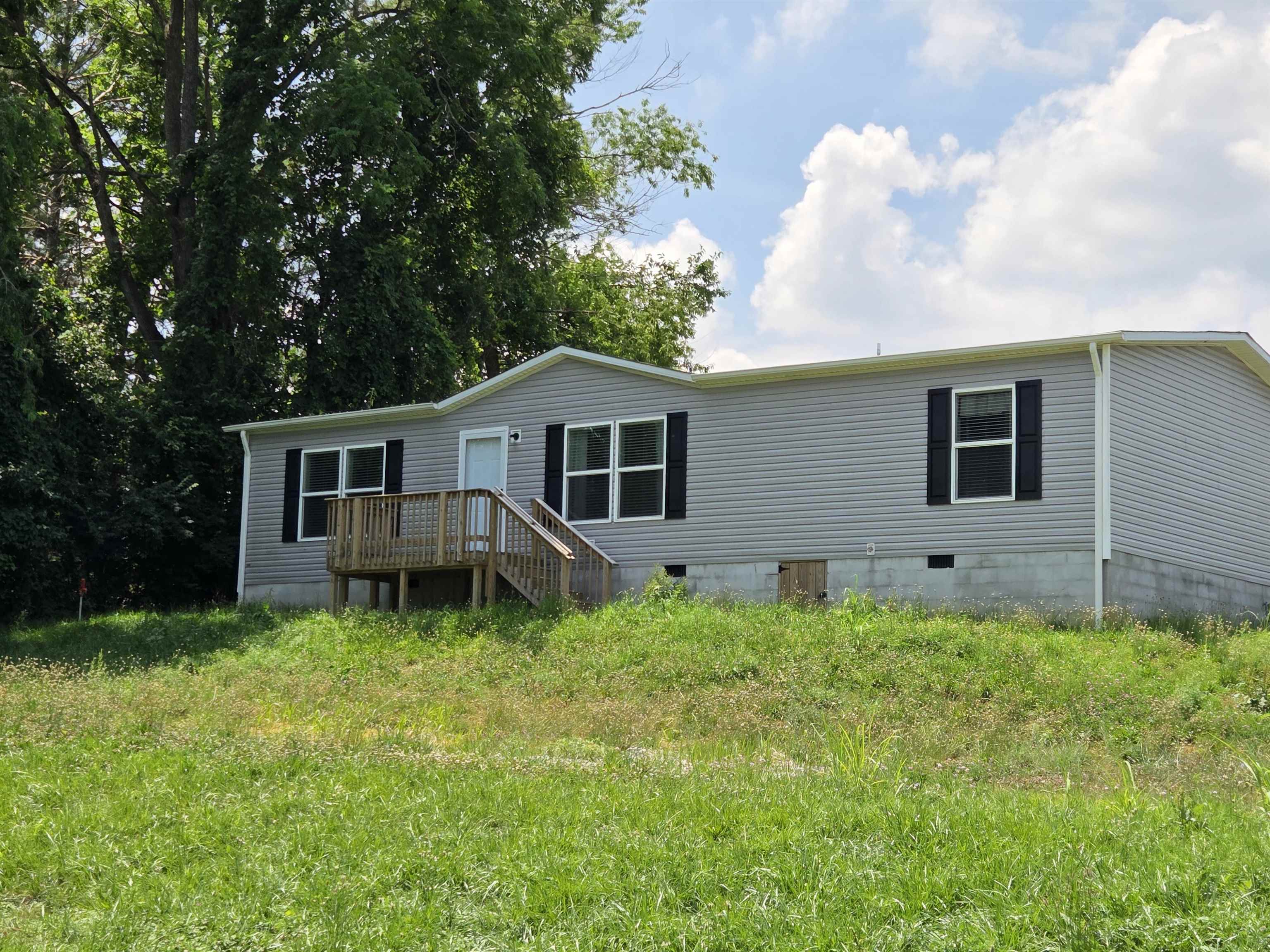 80 Boxwood Drive Christiansburg VA 24073