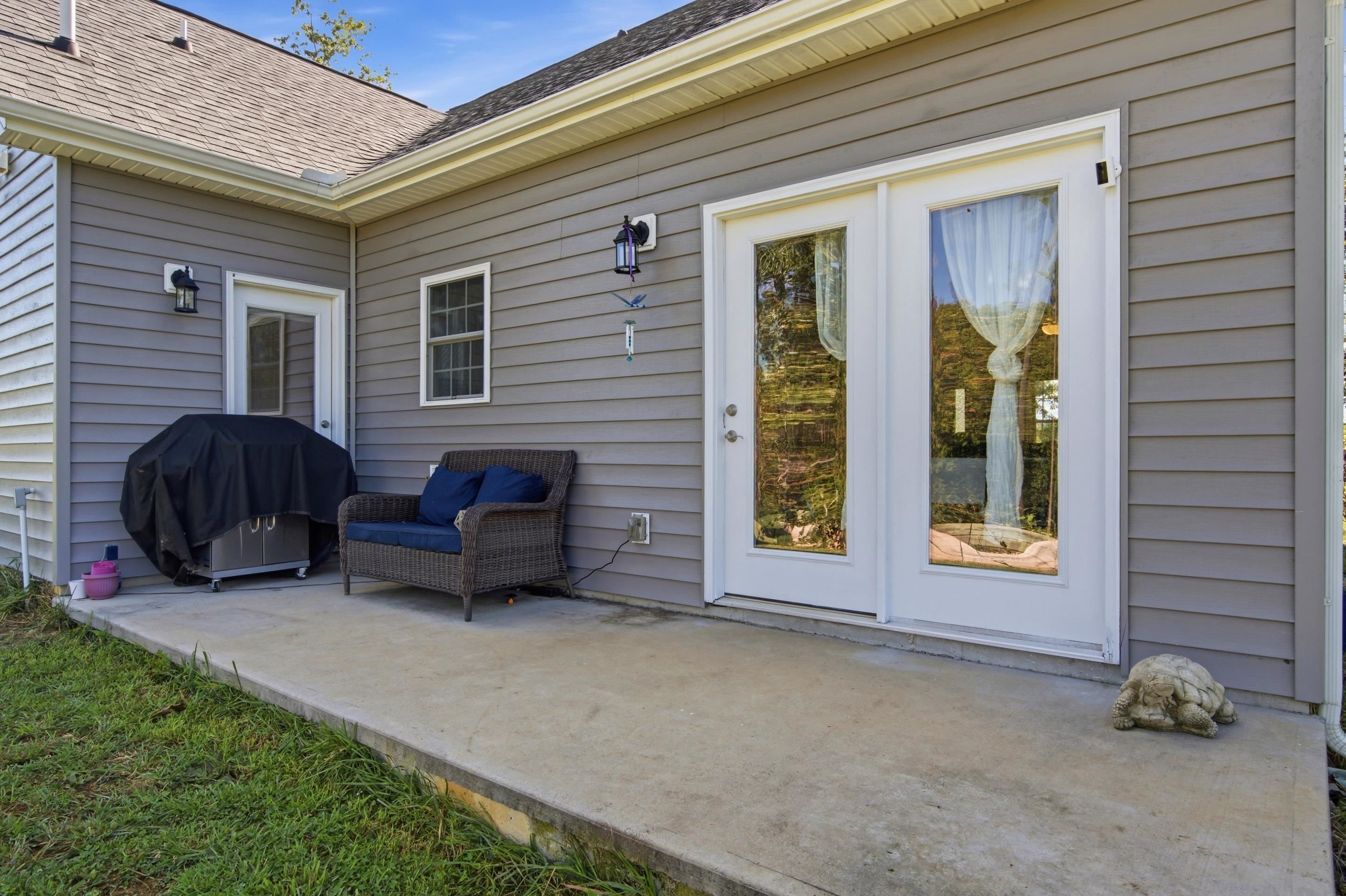 4565 Old Stage Road Radford VA 24141