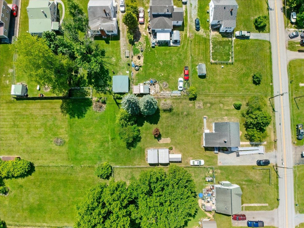 6880 Pulaski Avenue Fairlawn VA 24141