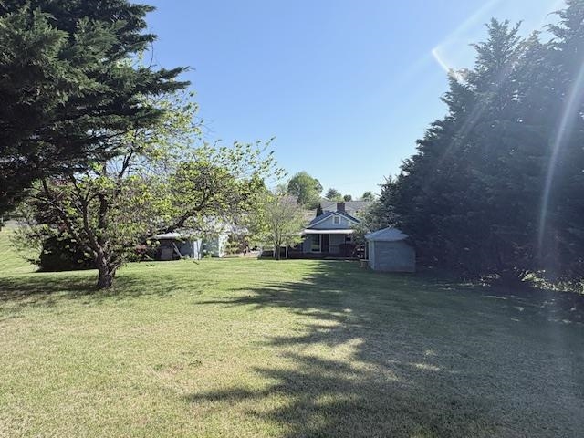 417 Oakwood Avenue Dublin VA 24084