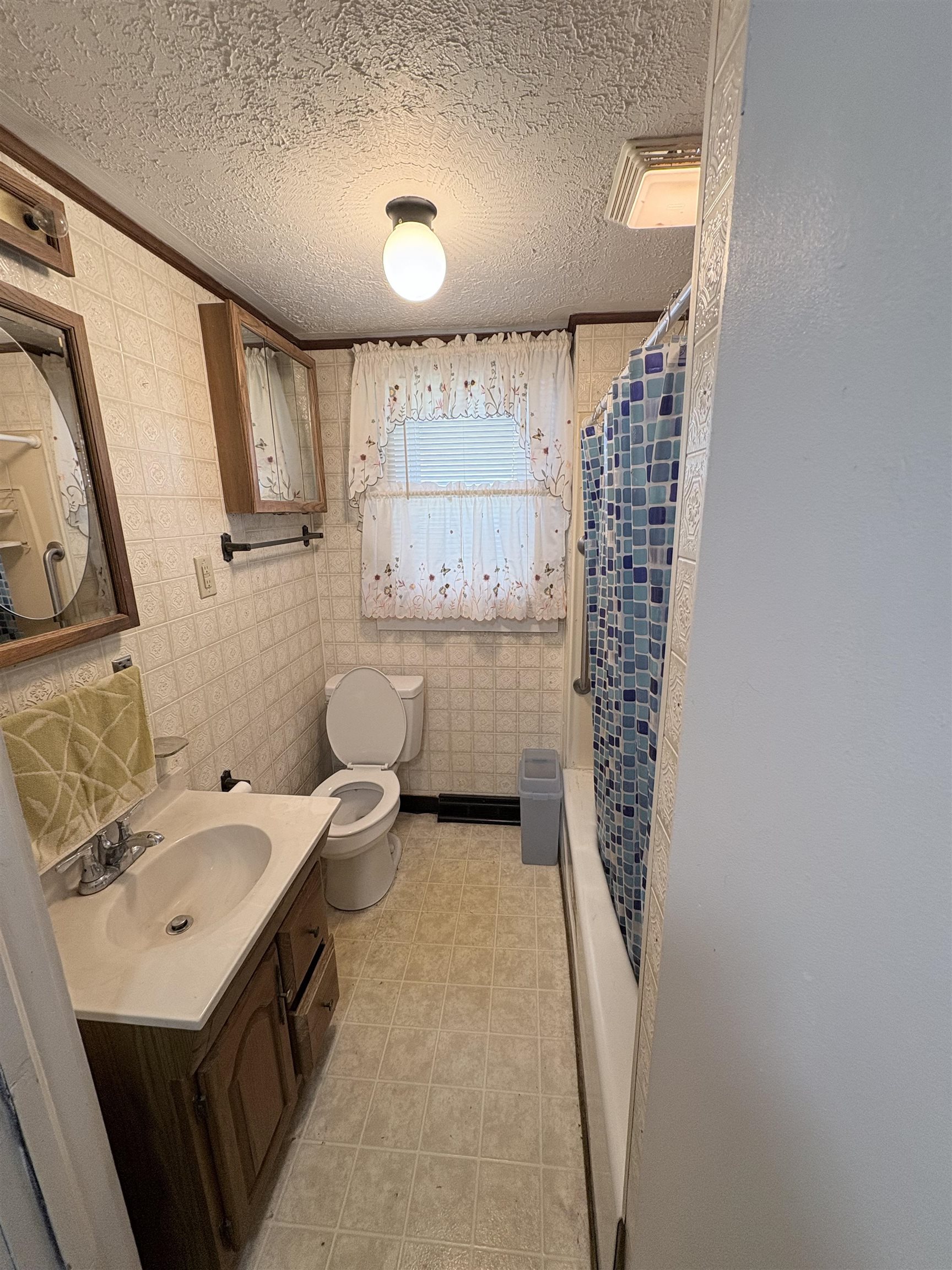 417 Oakwood Avenue Dublin VA 24084