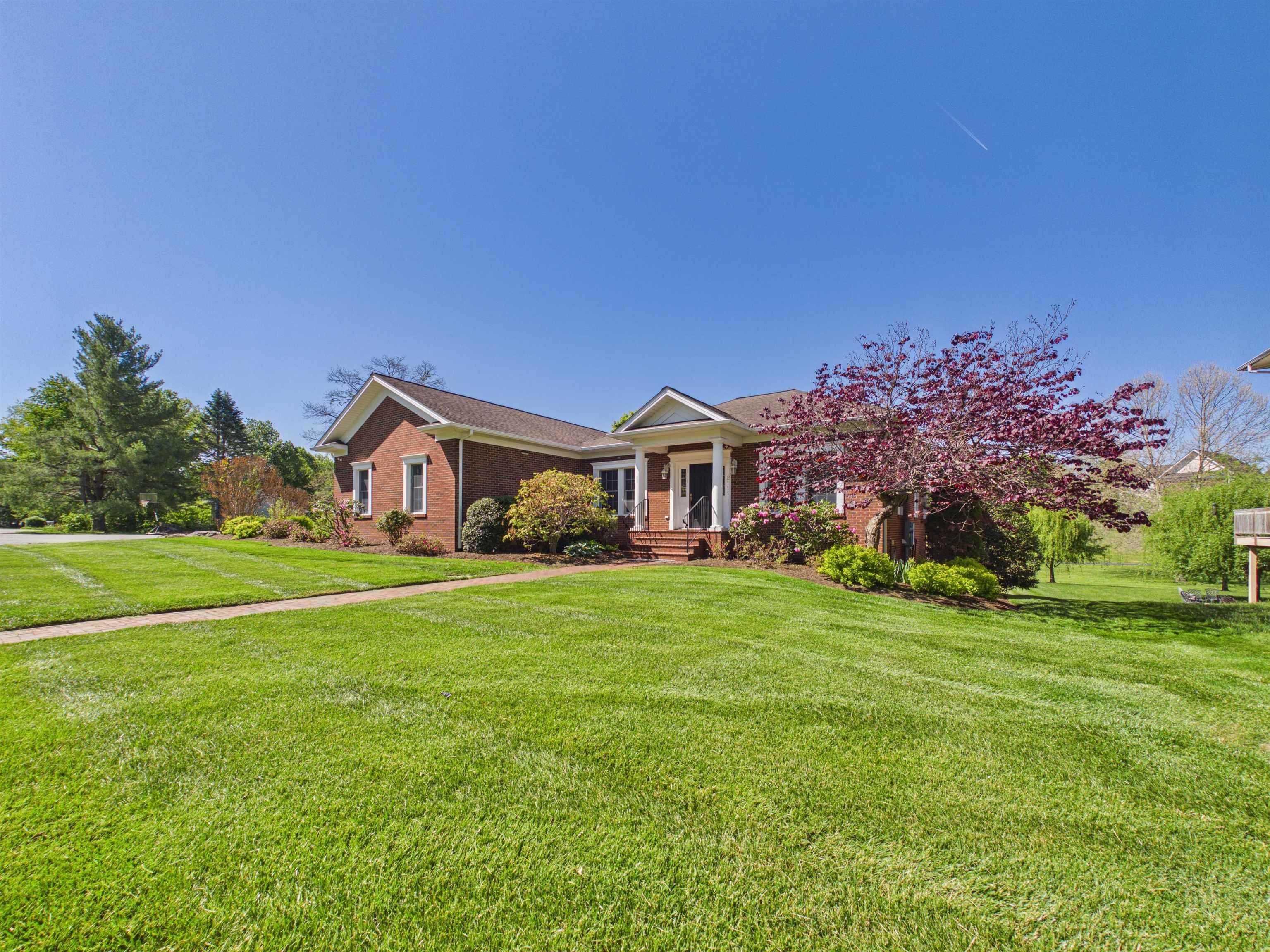 2111 Birch Leaf Lane Blacksburg VA 24060