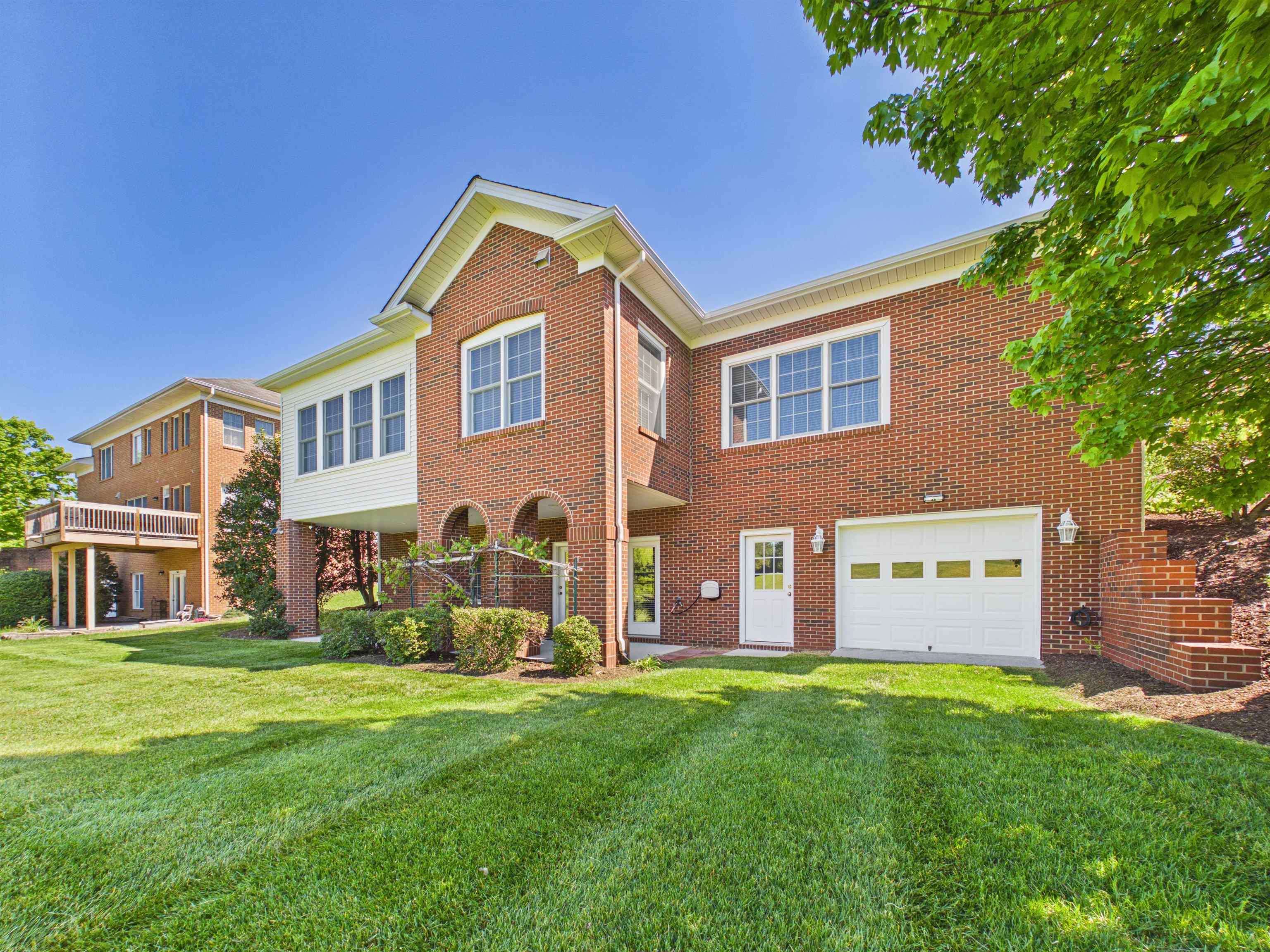 2111 Birch Leaf Lane Blacksburg VA 24060