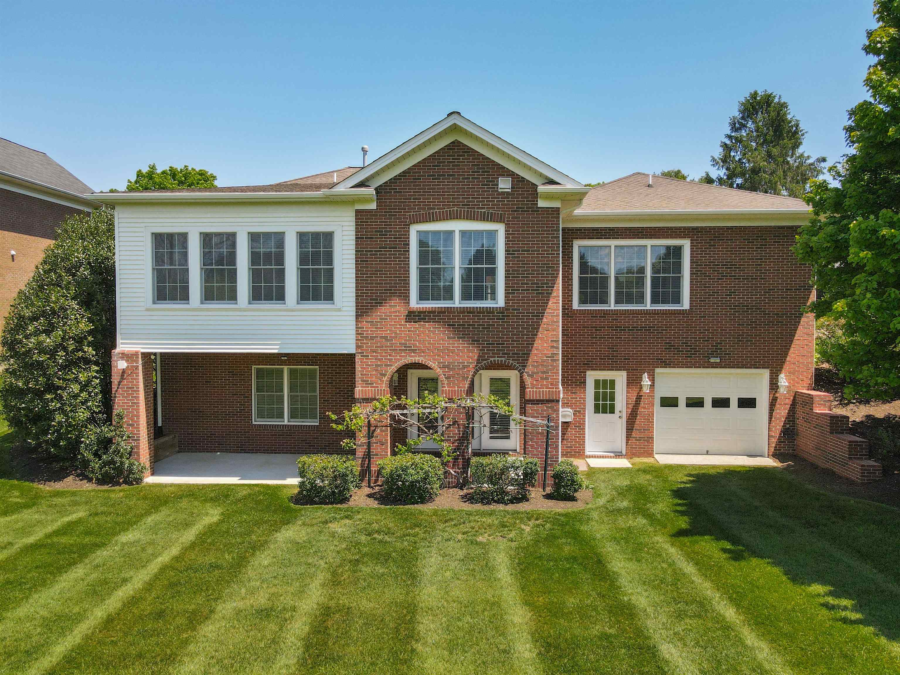 2111 Birch Leaf Lane Blacksburg VA 24060