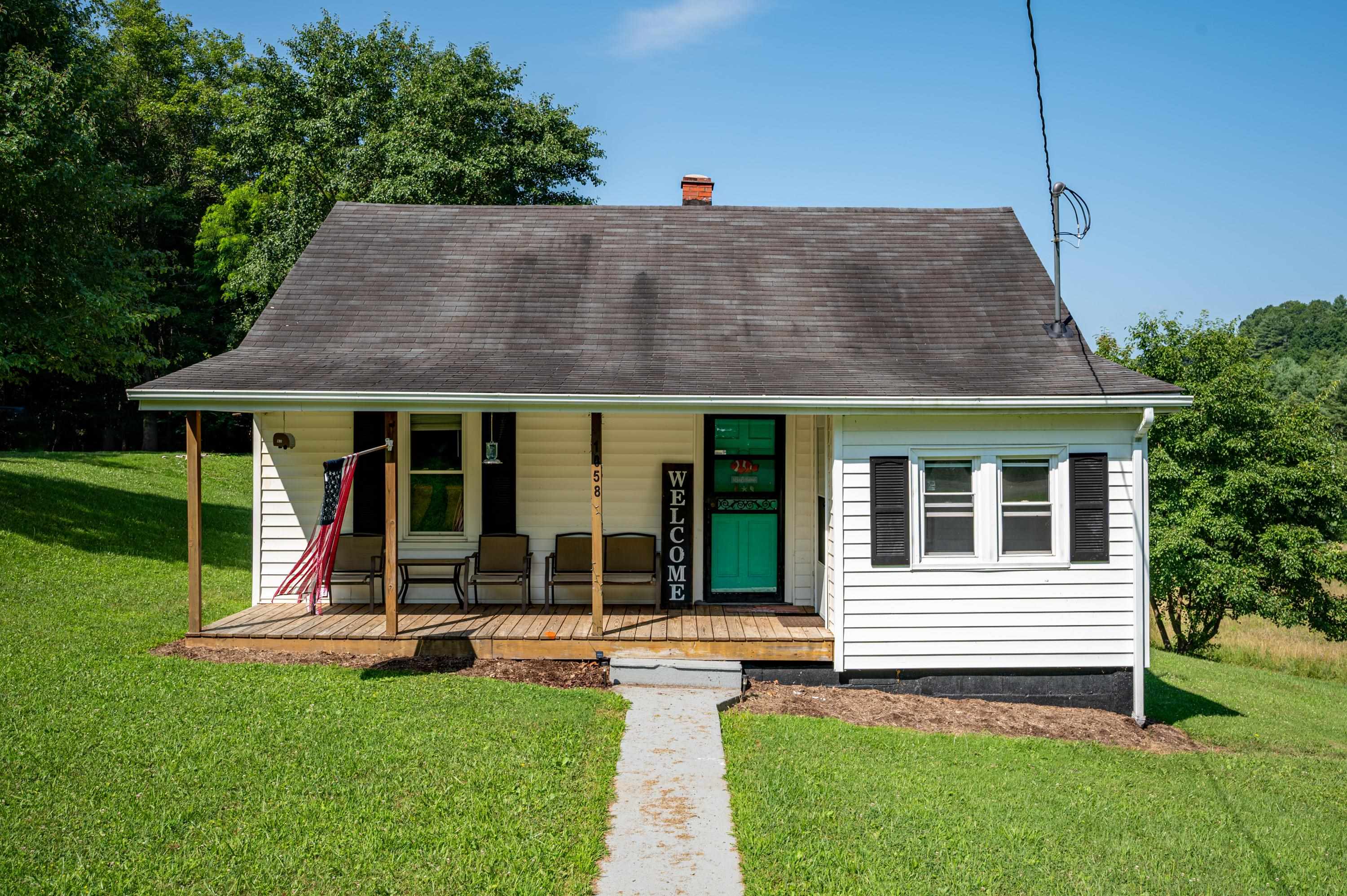 1058 Macks Mountain Road NW Indian Valley VA 24105