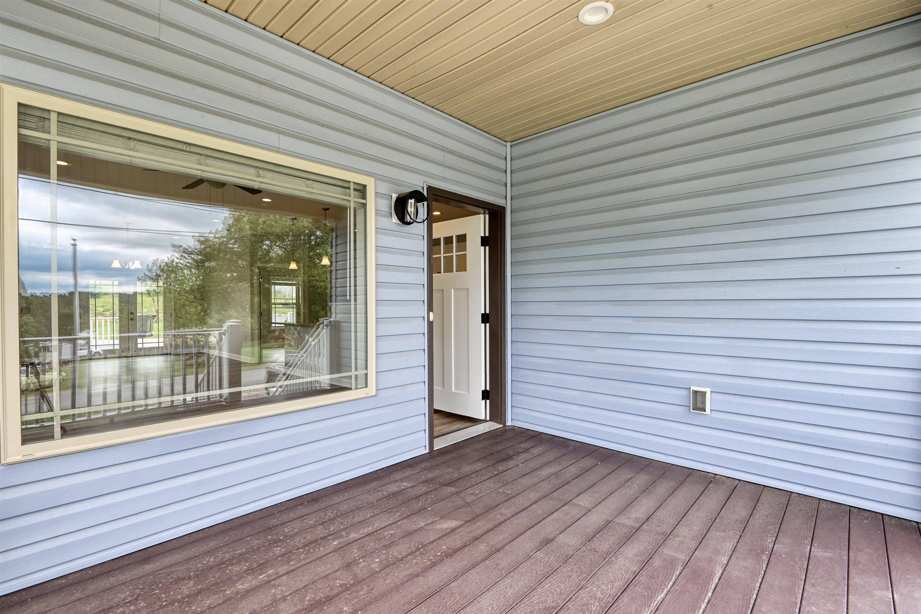 1618 Fourth Street Radford VA 24141