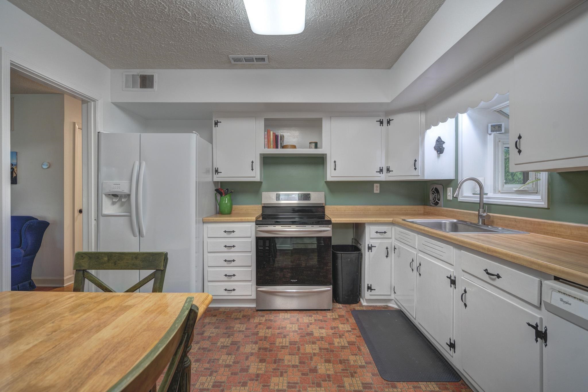 313 Landsdowne Street Blacksburg VA 24060