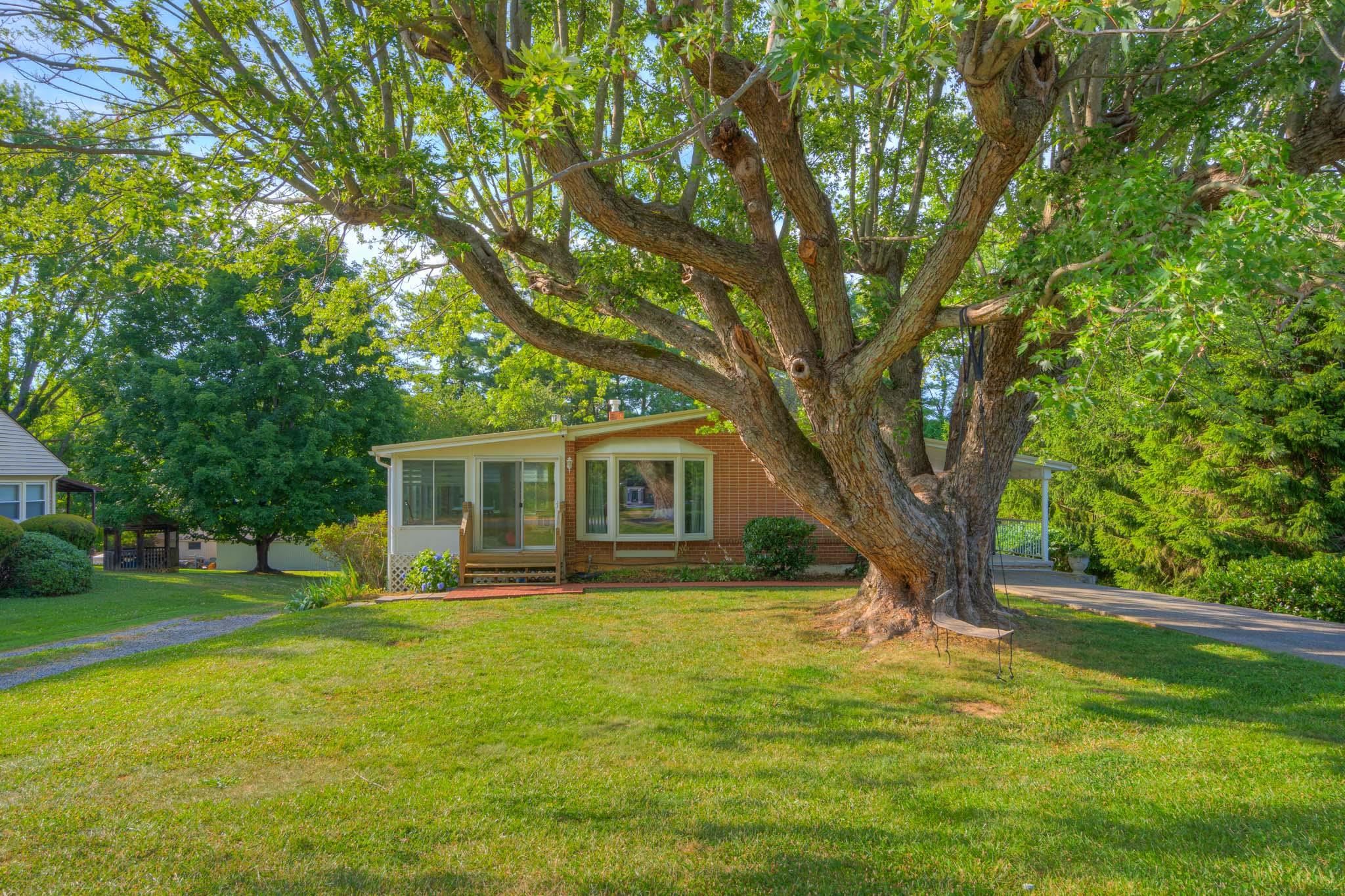 313 Landsdowne Street Blacksburg VA 24060