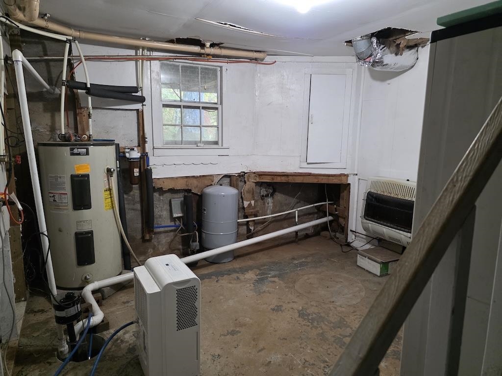 4420 Woolwine Highway Stuart VA 24171