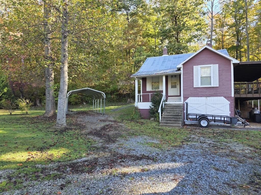 4420 Woolwine Highway Stuart VA 24171