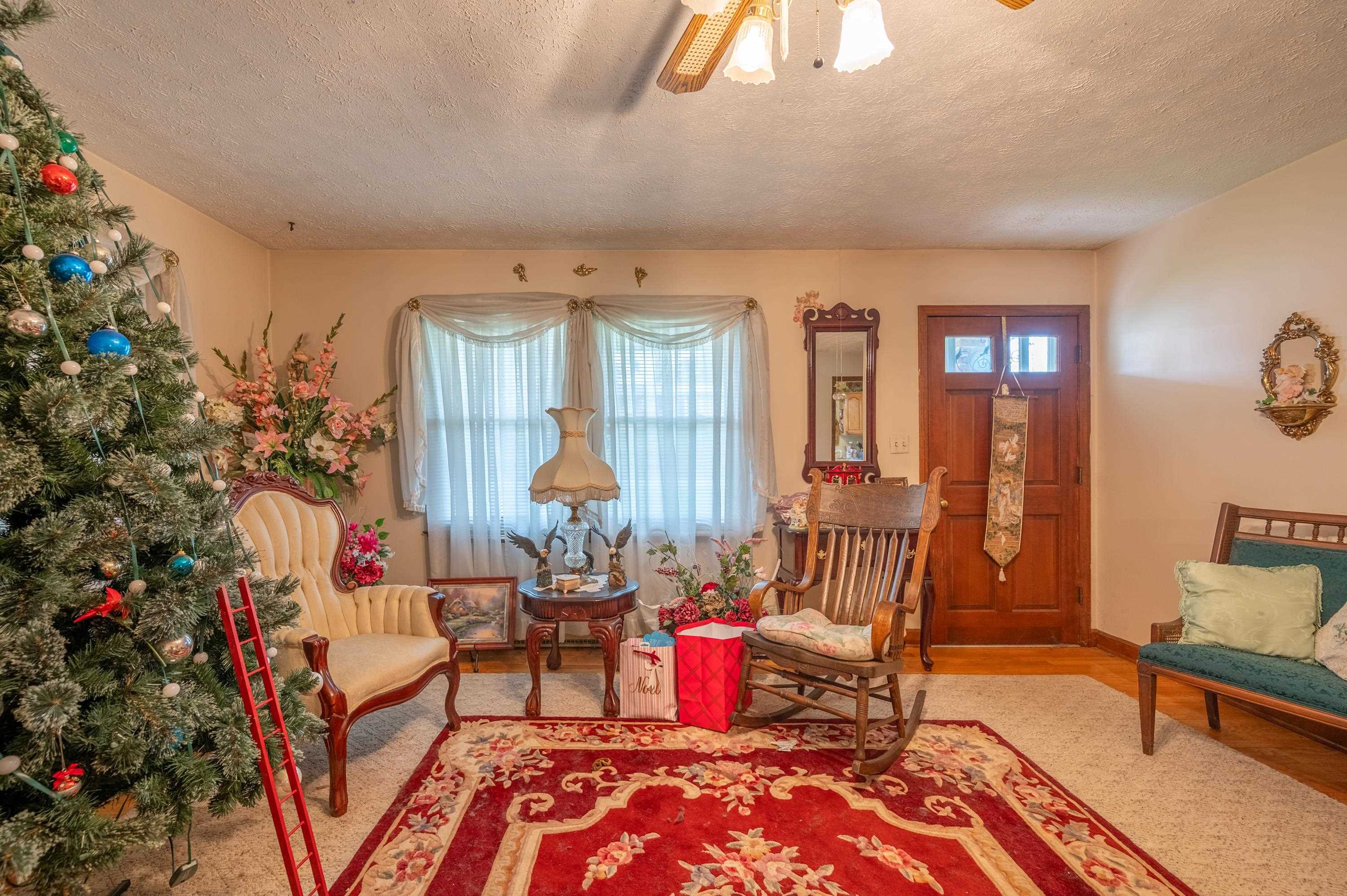 2516 Pinewood Drive Draper VA 24324