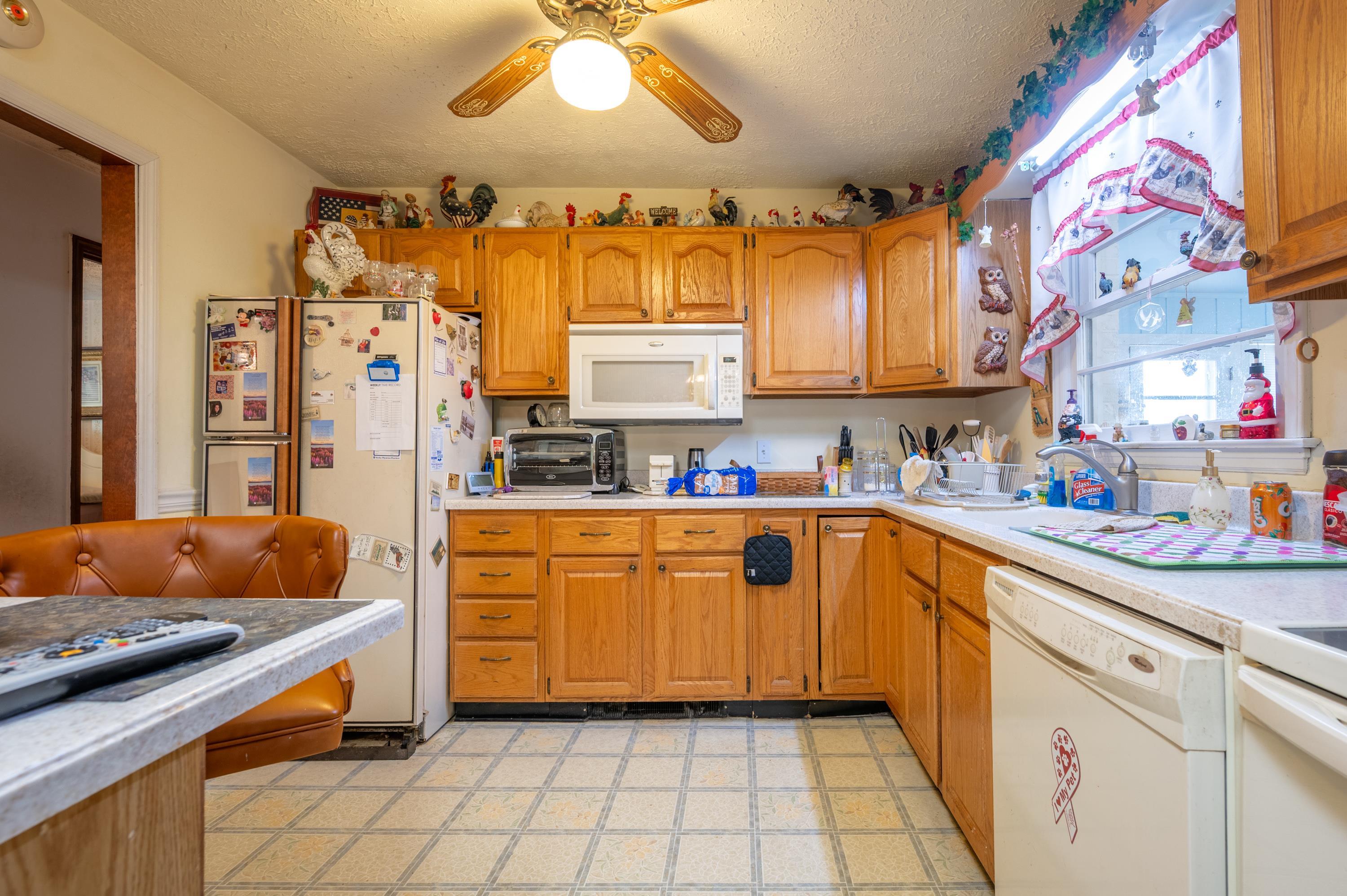 2516 Pinewood Drive Draper VA 24324