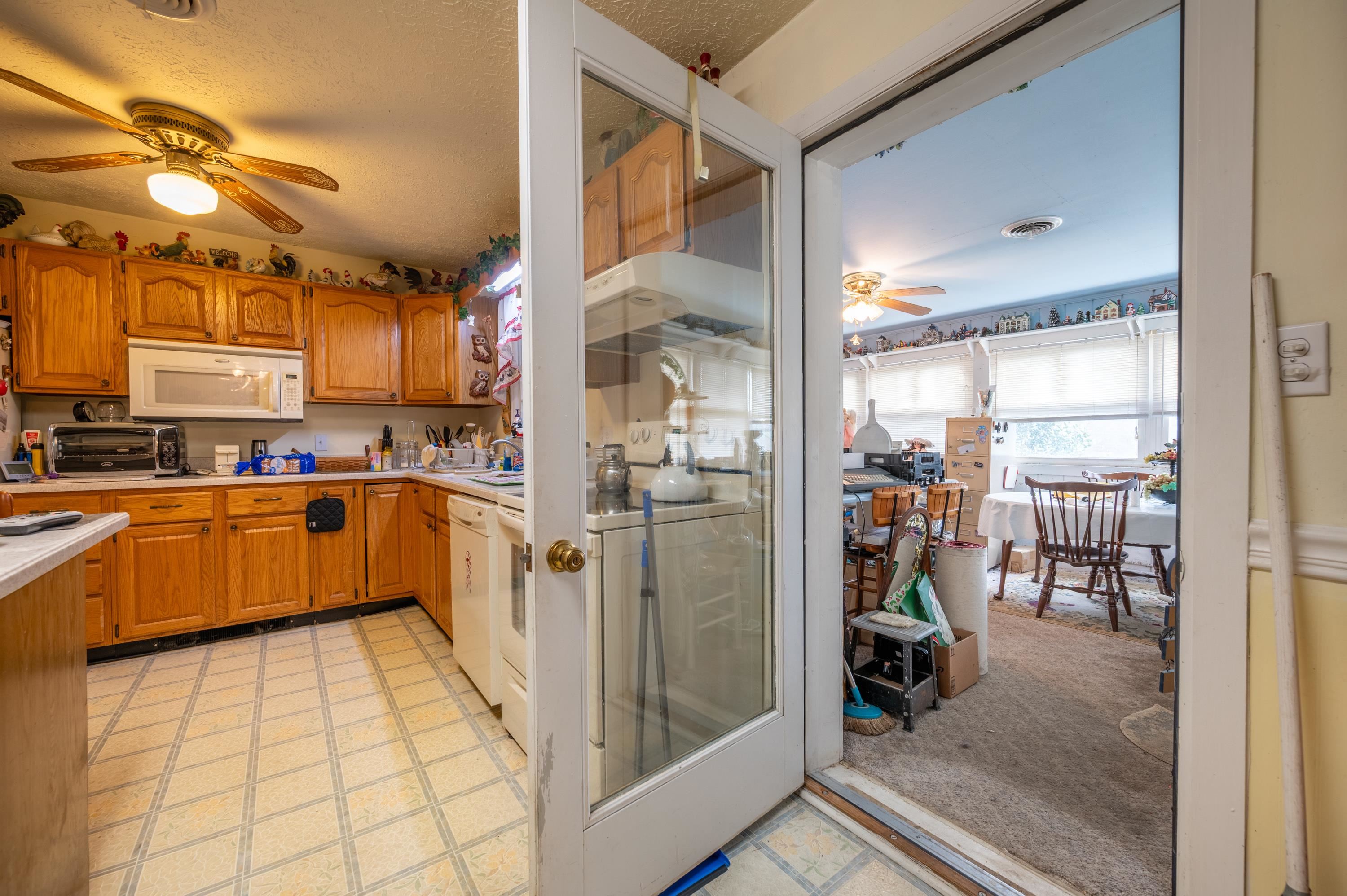 2516 Pinewood Drive Draper VA 24324