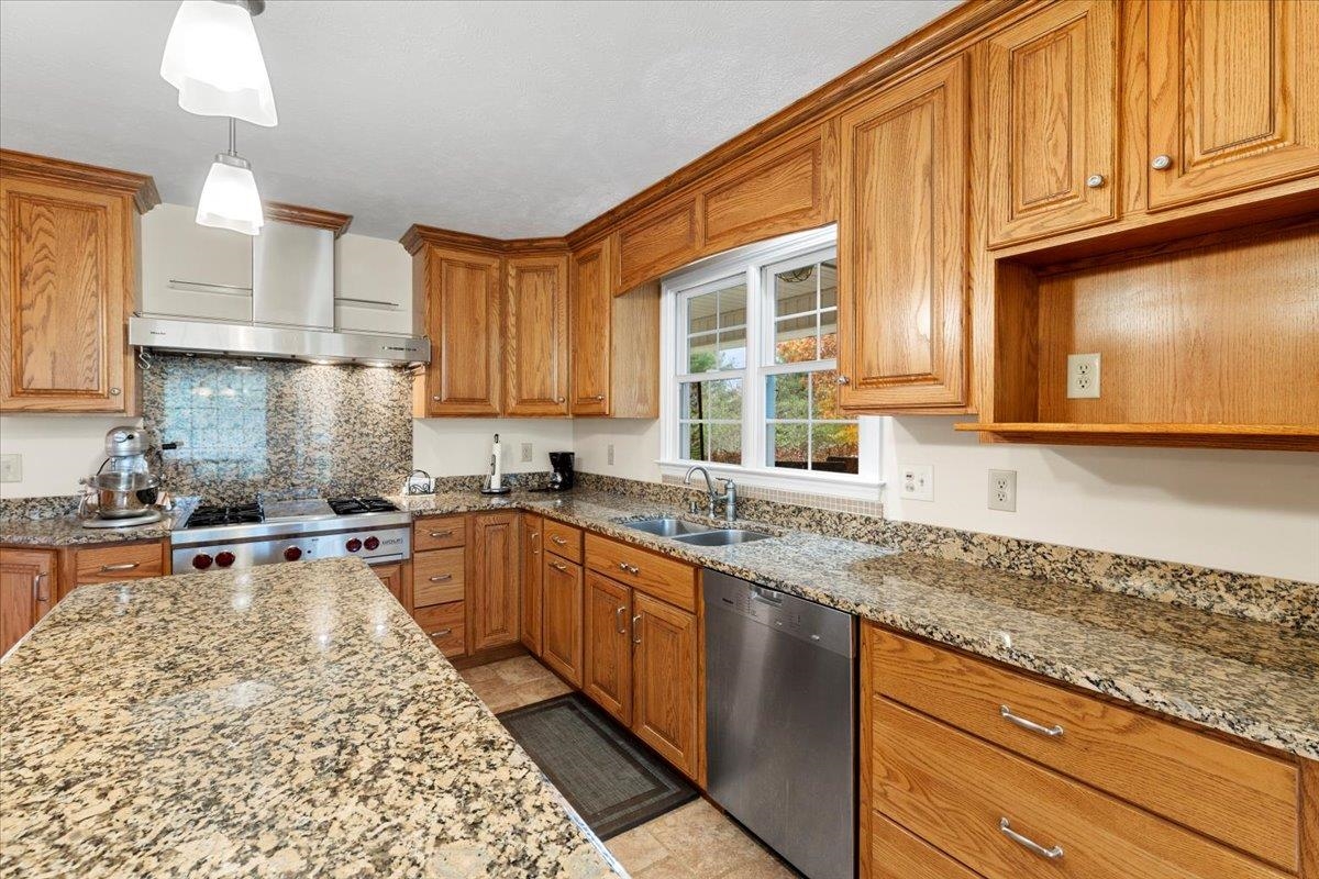 160 Cardova Drive Max Meadows VA 24360